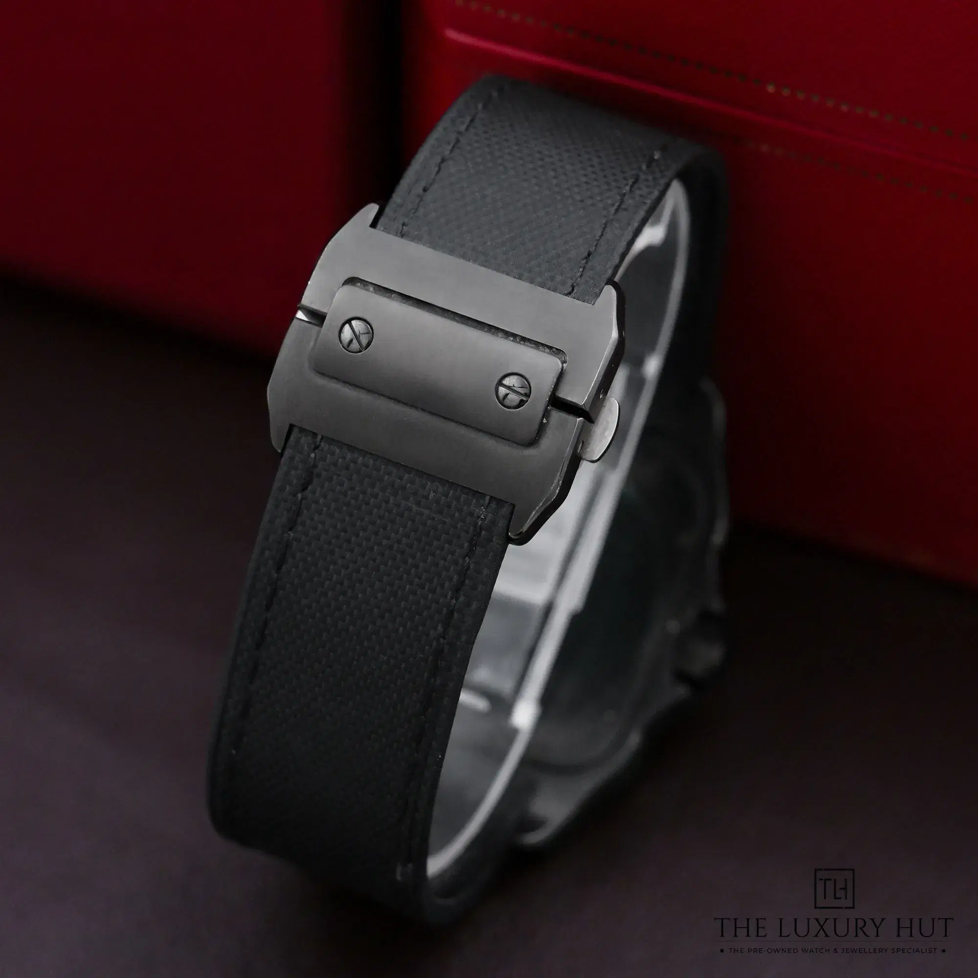 2026/09/c9f7c5a9-e0ba-4a89-aca5-b8629d8b0424Cartier_Santos_100_Steel_ADLC_41.3mm_Black_Dial_53361-e.jpg.webp