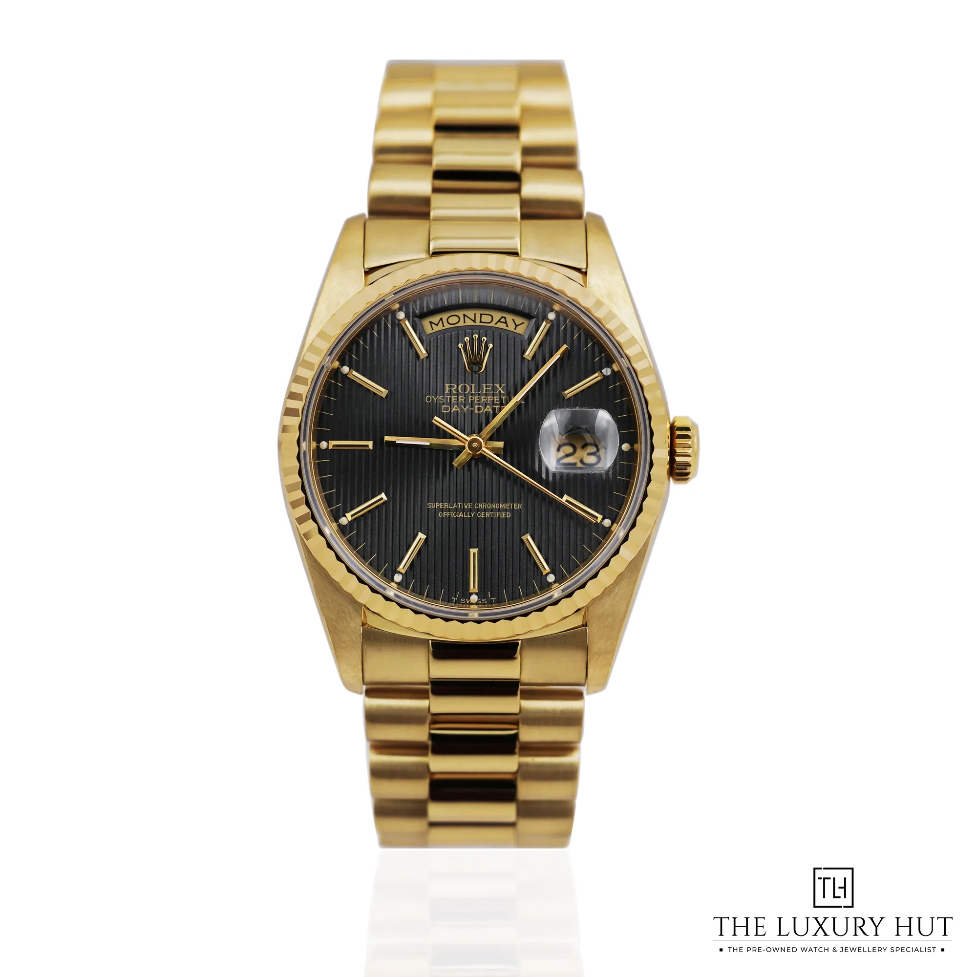 2026/09/da206a98-55cb-495f-b211-e271495c6139Rolex_Day-Date_36_Yellow_Gold_Black_Tapestry_LB1021-a.jpg.webp