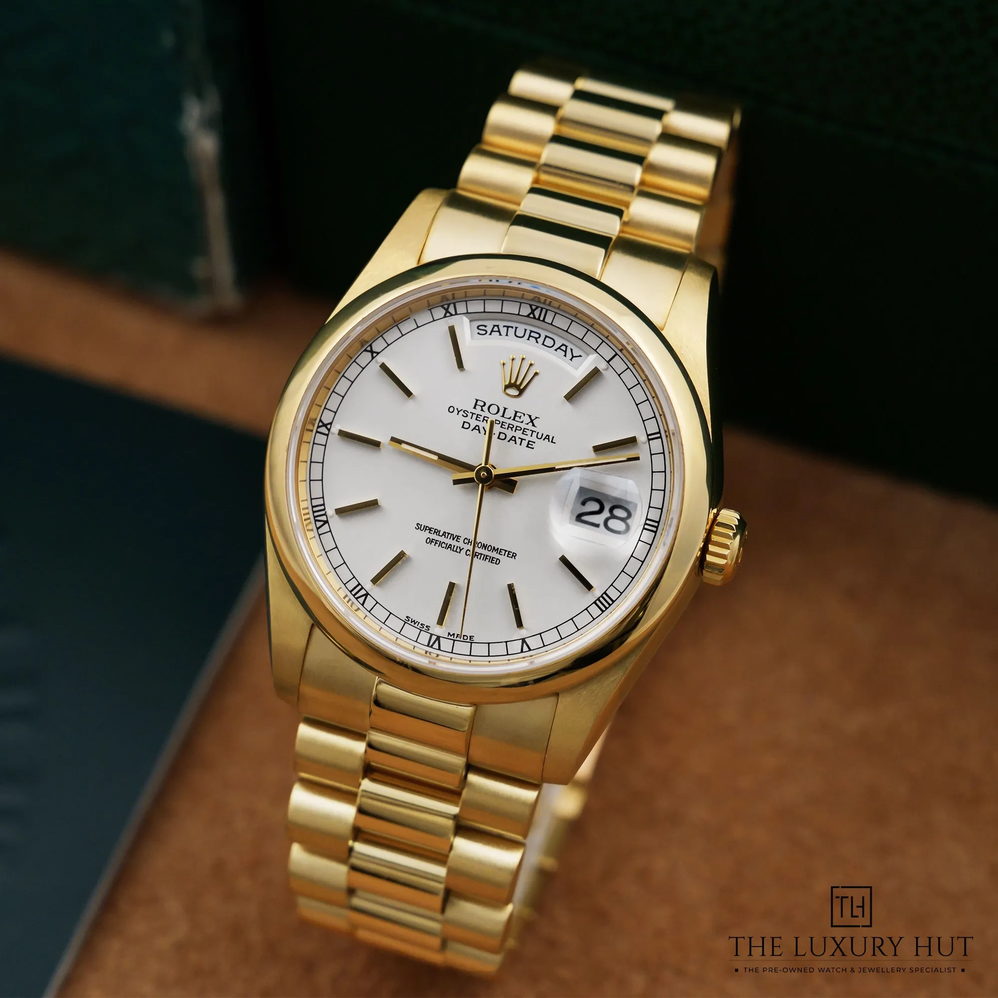 2026/09/db018896-18b9-452b-a201-9f88fc6537bfRolex_Day-Date_36mm_Yellow_Gold_Silver_Dial_53283-b.jpg.webp
