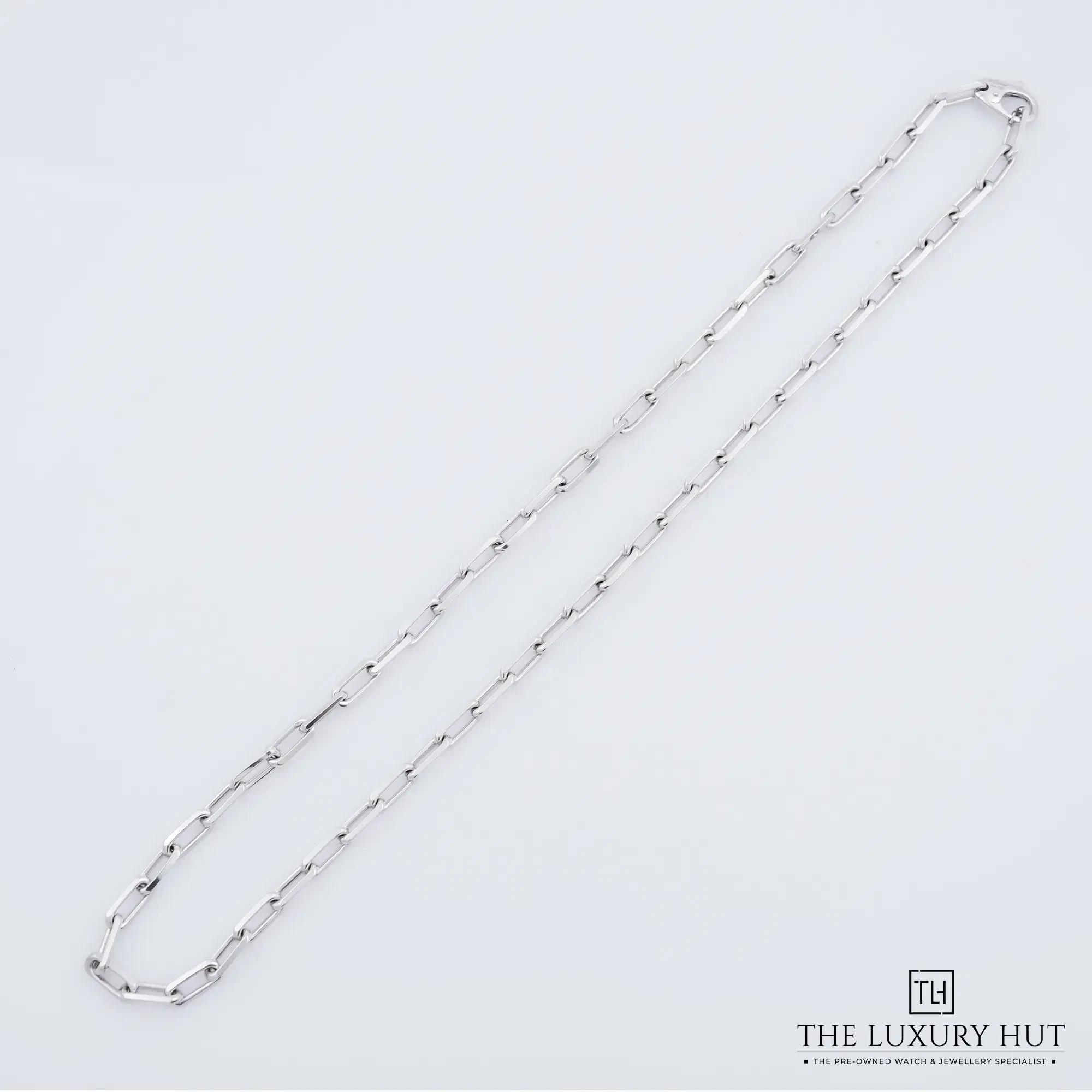 2026/09/e0c02b4d-af82-4798-81d1-9958174b30e2Cartier_Santos_De_Cartie_Chain_Necklace_53389-b.jpg.webp