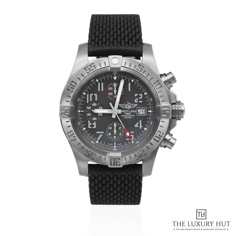 Breitling Avenger Bandit Titanium Grey E1338310