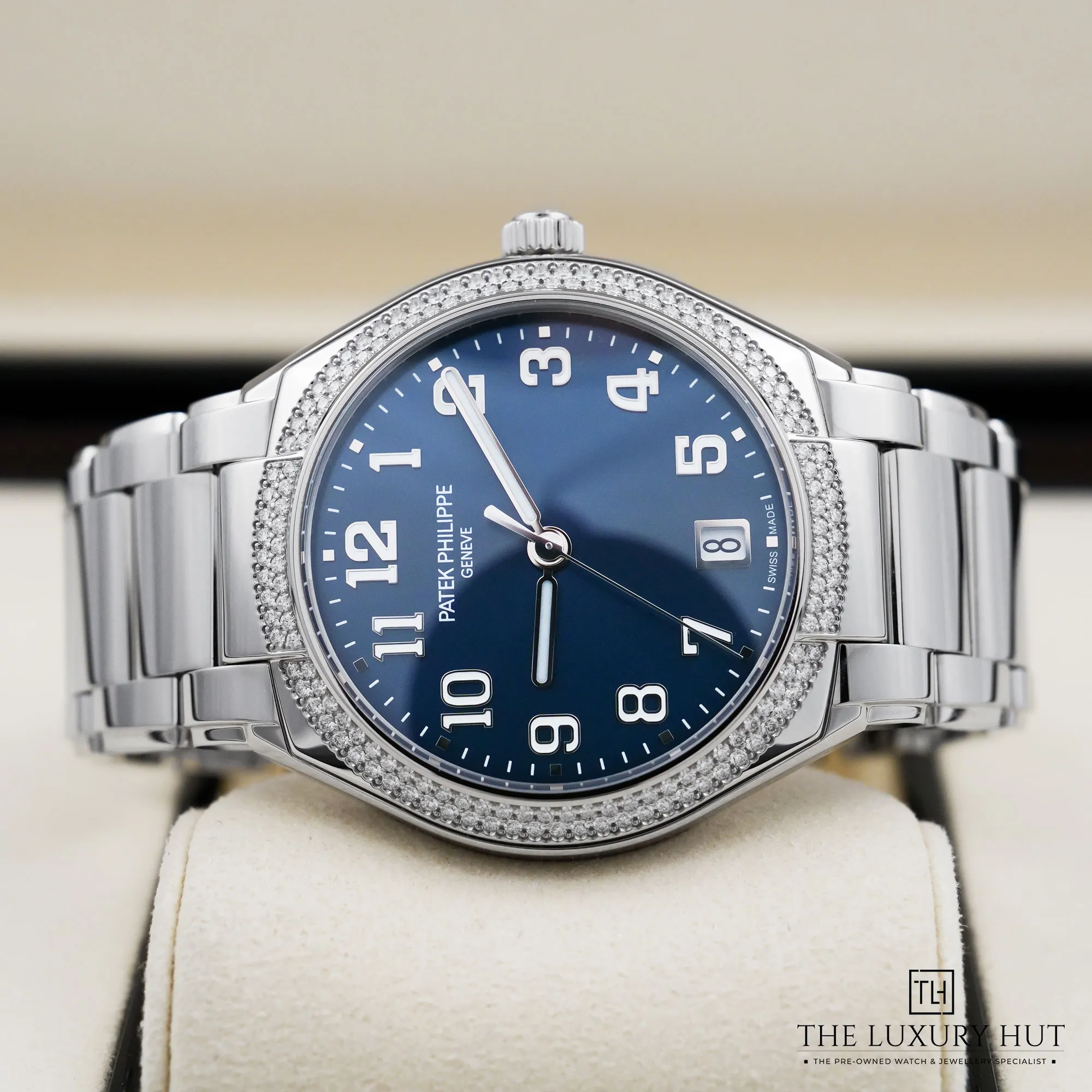 2026/09/f1839d2b-721c-4b6d-8b34-5cfa48033186Patek_Philippe_Twenty~4__Blue_Arabic_Dial_53448-c.jpg.webp