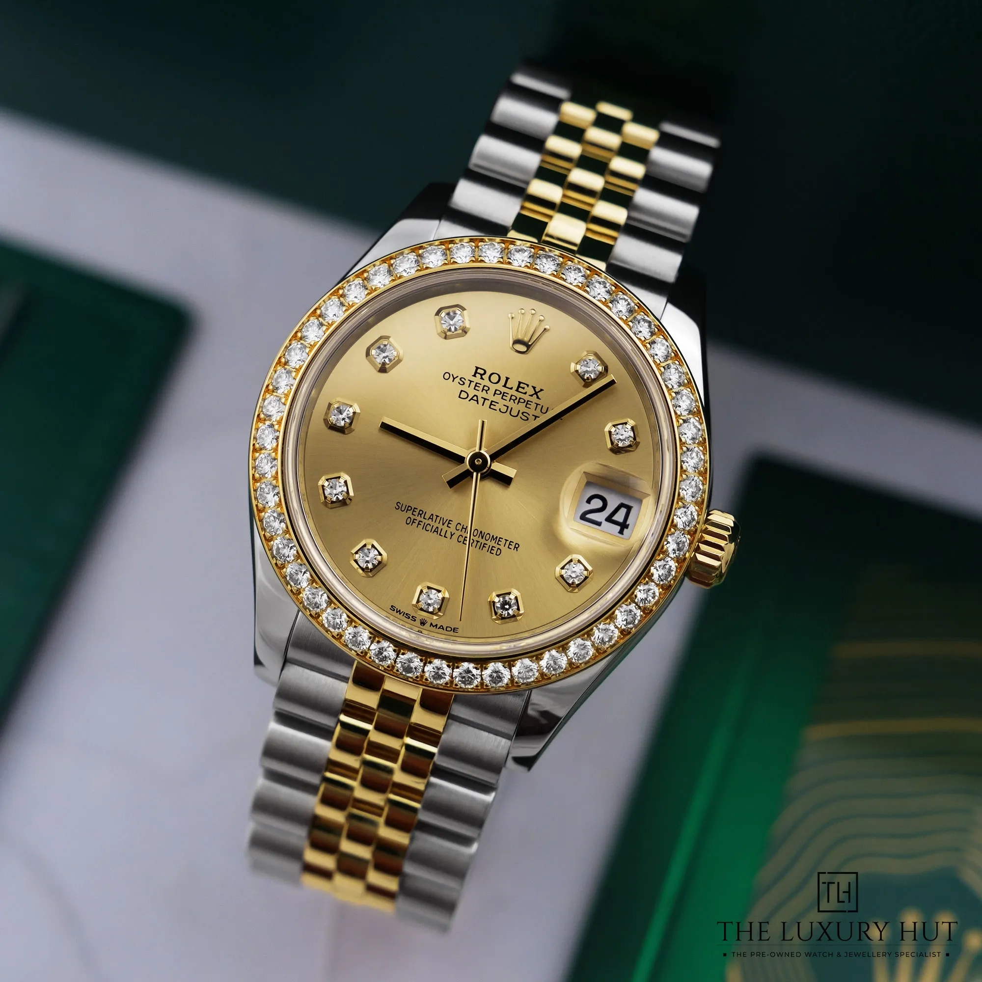 2026/09/f896d544-9ad6-4268-b453-cfee06a915e7Rolex_Datejust_31mm_Champagne_Diamond_Dial_LB1020-b.jpg.webp