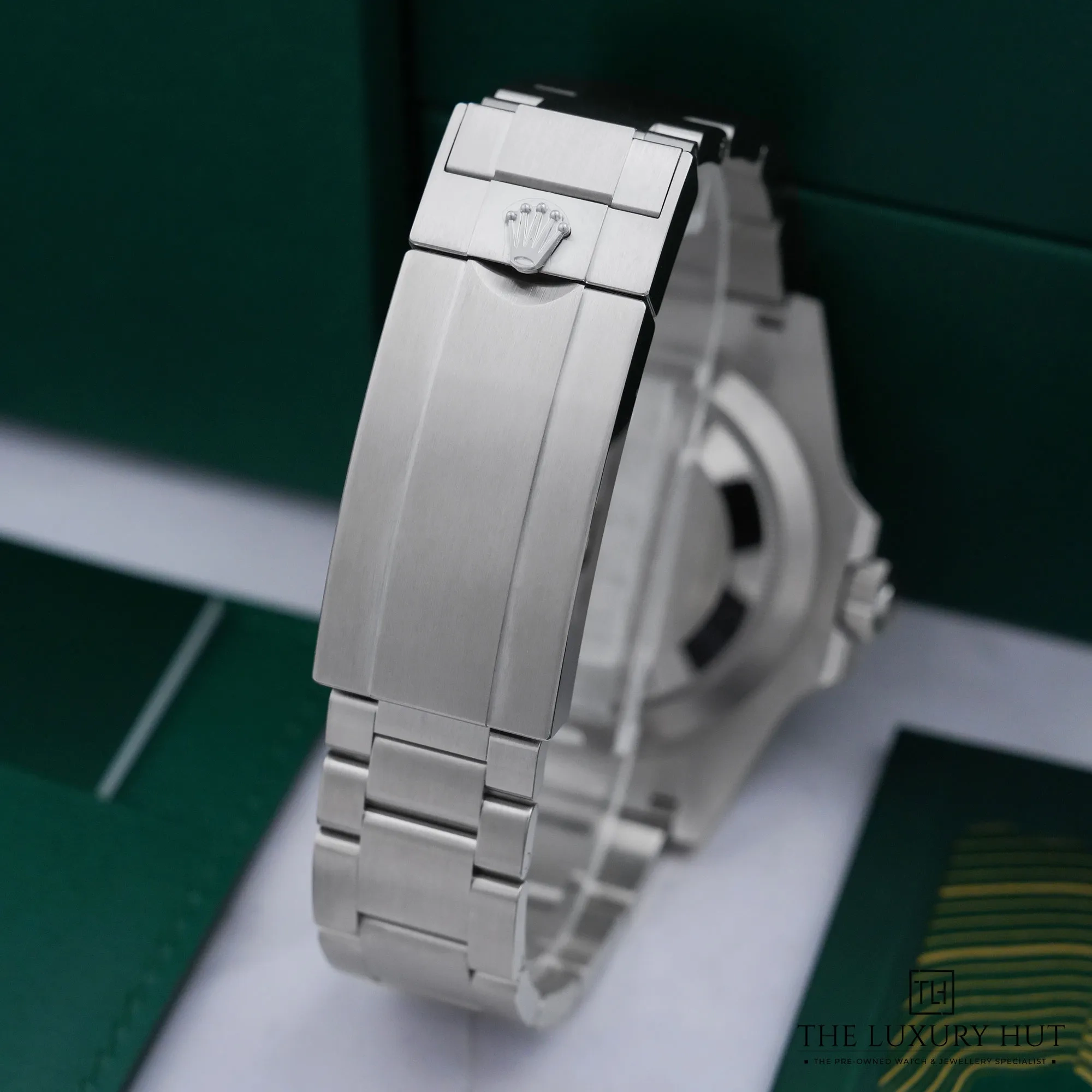 2026/09/f8af0372-d8a2-44cd-a85c-36747b89944fRolex_Submariner_No-Date_Steel_41mm_Black_Dial_53367-e.jpg.webp