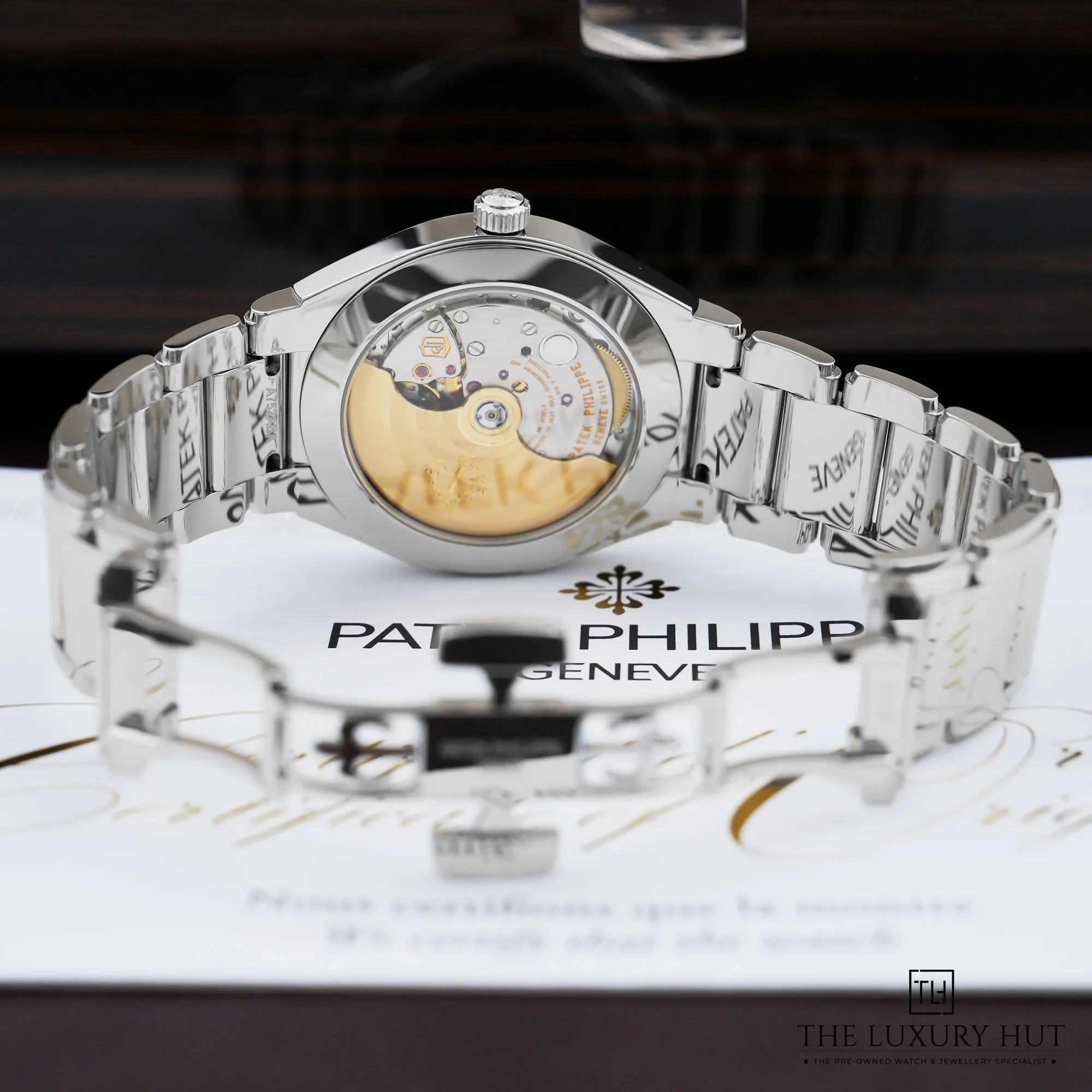 2026/09/f92d8f91-2365-4384-ac91-a443c6afdb68Patek_Philippe_Twenty~4__Blue_Arabic_Dial_53448-d.jpg.webp