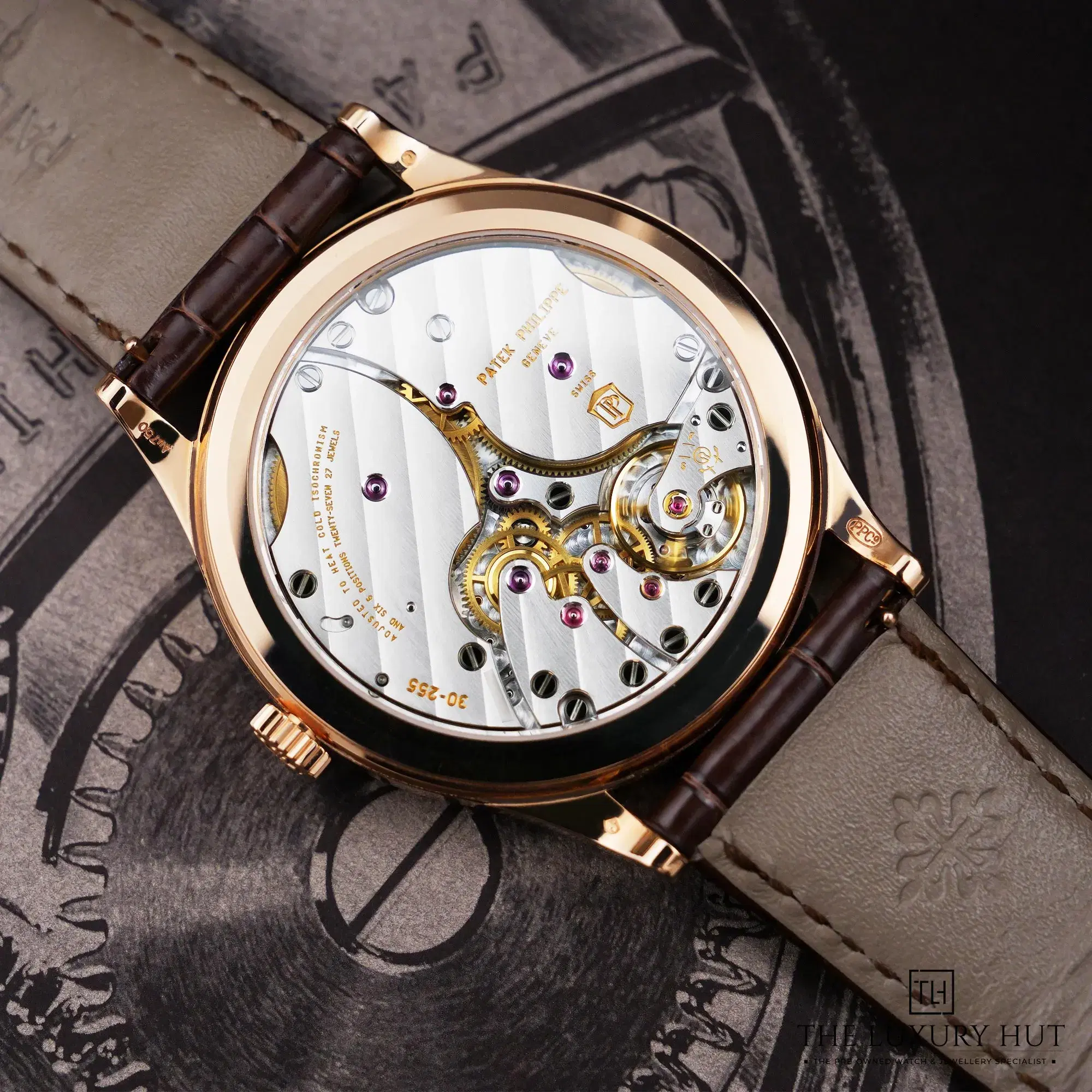 2026/10/19c8255d-e32a-47c3-9659-a310f6009392Patek_Philippe_Calatrava_Silvery_Grained_LB1083-e.jpg.webp