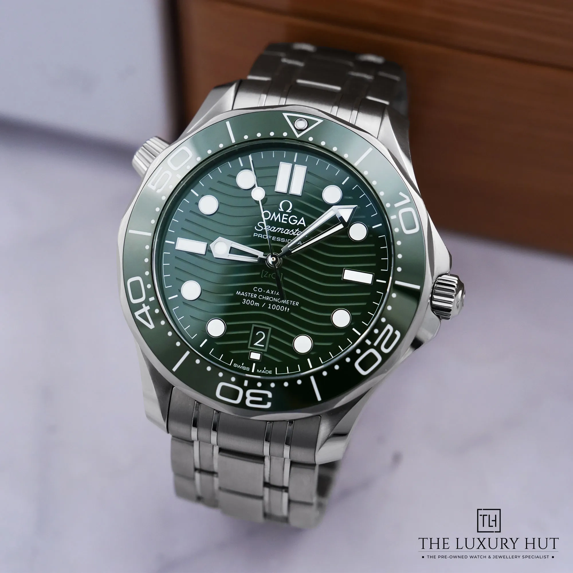2026 10 22814030 54db 49bc 8cbf 84a845cd6584Omega Seamaster Diver Steel 42mm Green LB1090 c jpg webp