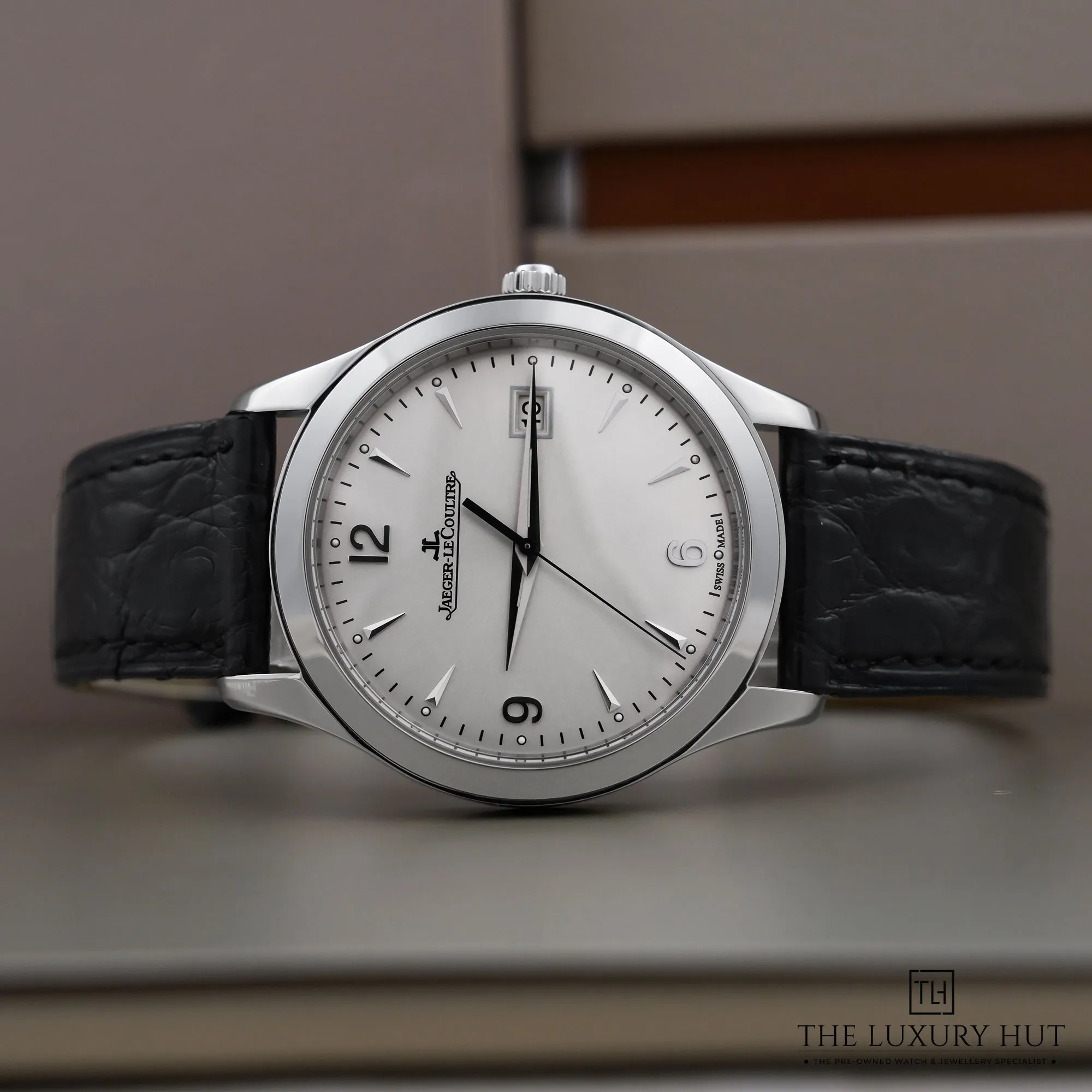 2026/10/22a34ea6-38a0-49c1-a347-fefa6ae66712Jaeger_LeCoultre_Master_Control_Silver_Dial_LB1034-c.jpg.webp
