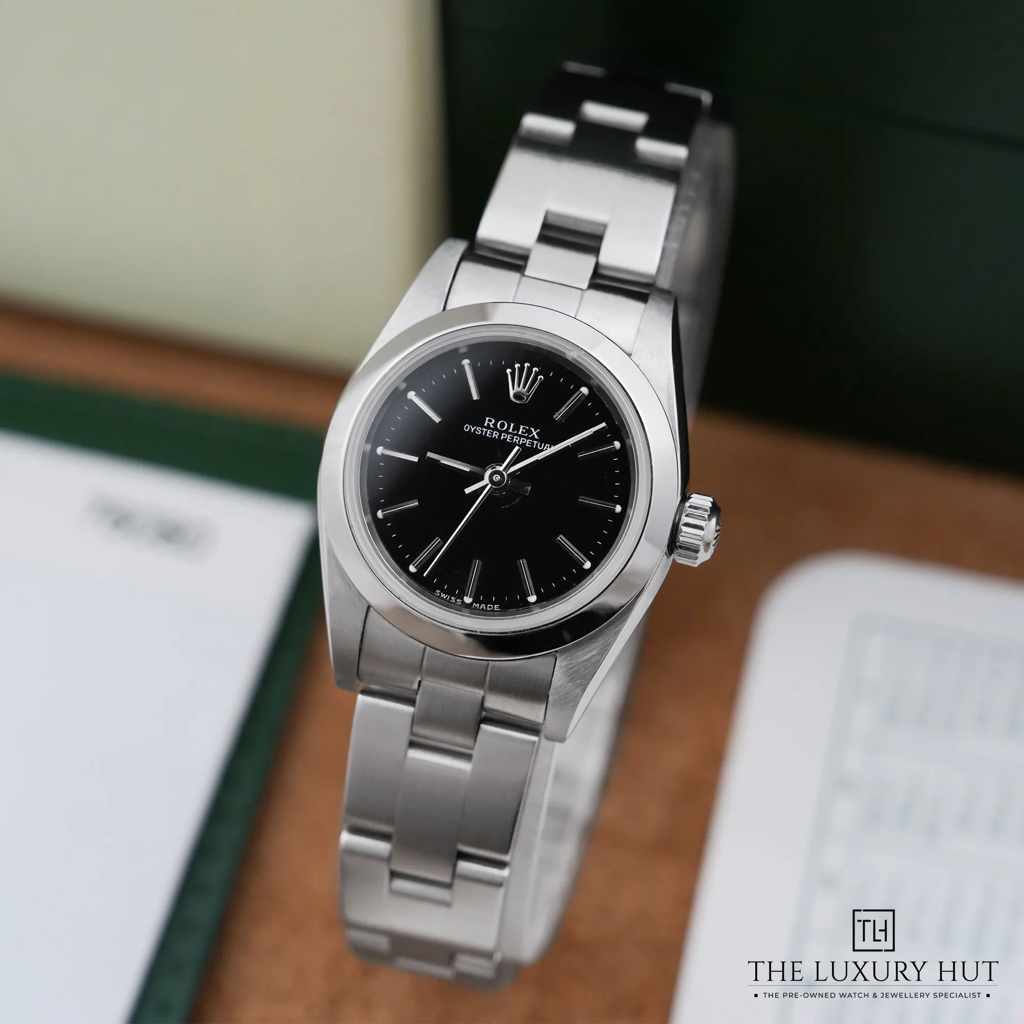 2026/10/34ff7707-f73c-4e0a-abdd-bf56446ed5b6Rolex_Lady_Oyster_Perpetual_Steel_Black_Dial_53342-b.jpg.webp