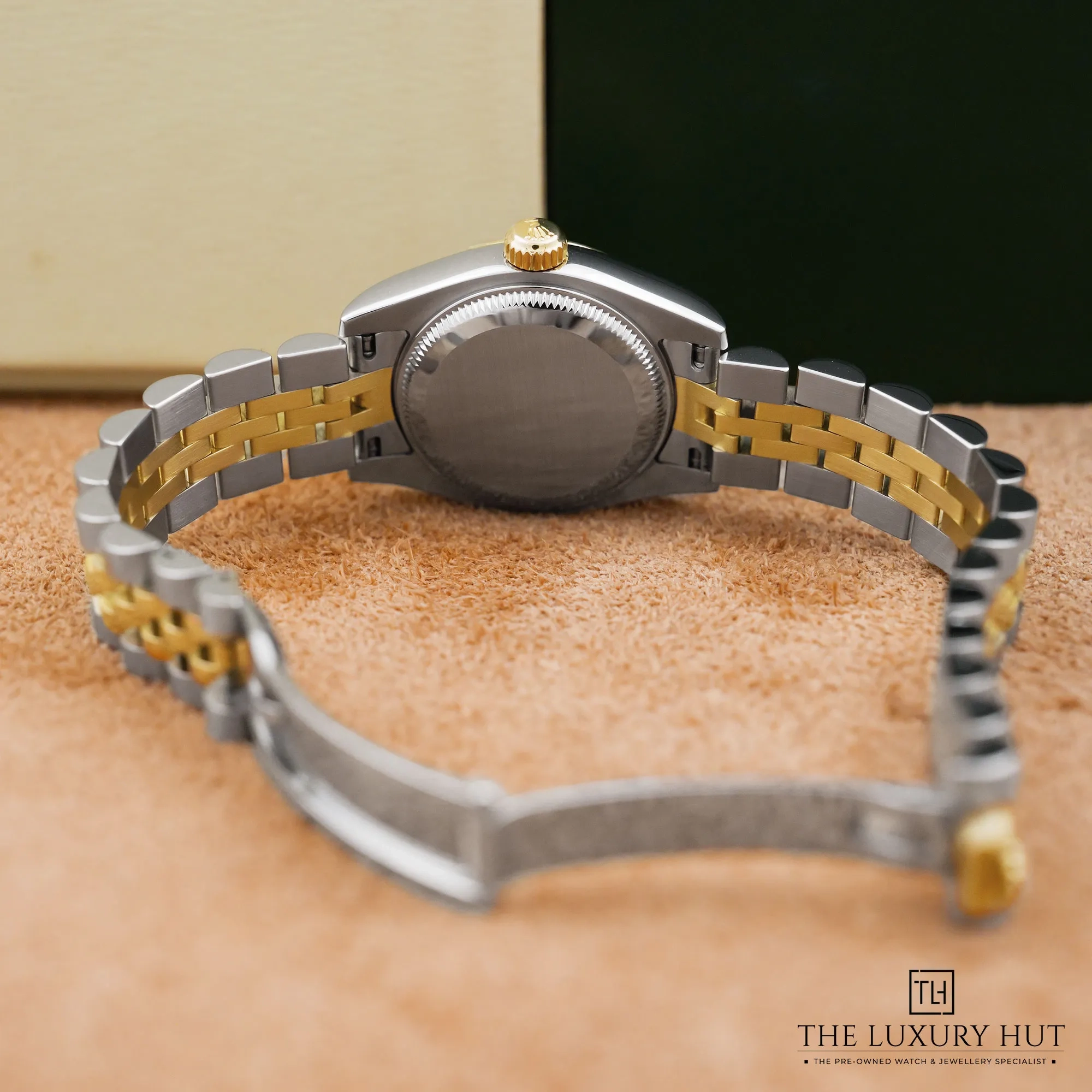 2026/10/3835bceb-6734-4080-a409-2bfe27239602Rolex_Lady_Datejust_Steel_Gold_Champagne_Dial_53347-c.jpg.webp