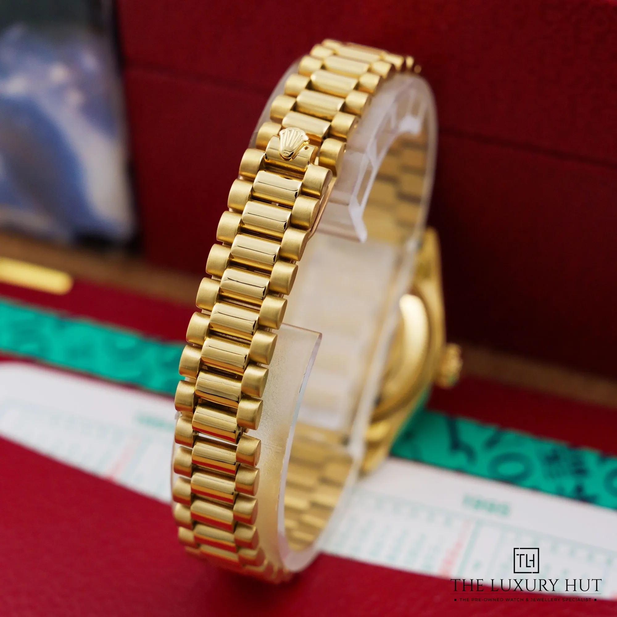 2026/10/4291f93c-3583-46bd-98c6-097cbf44b969Rolex_Lady-Datejust_26mm_MOP_Diamond_53402-e.jpg.webp
