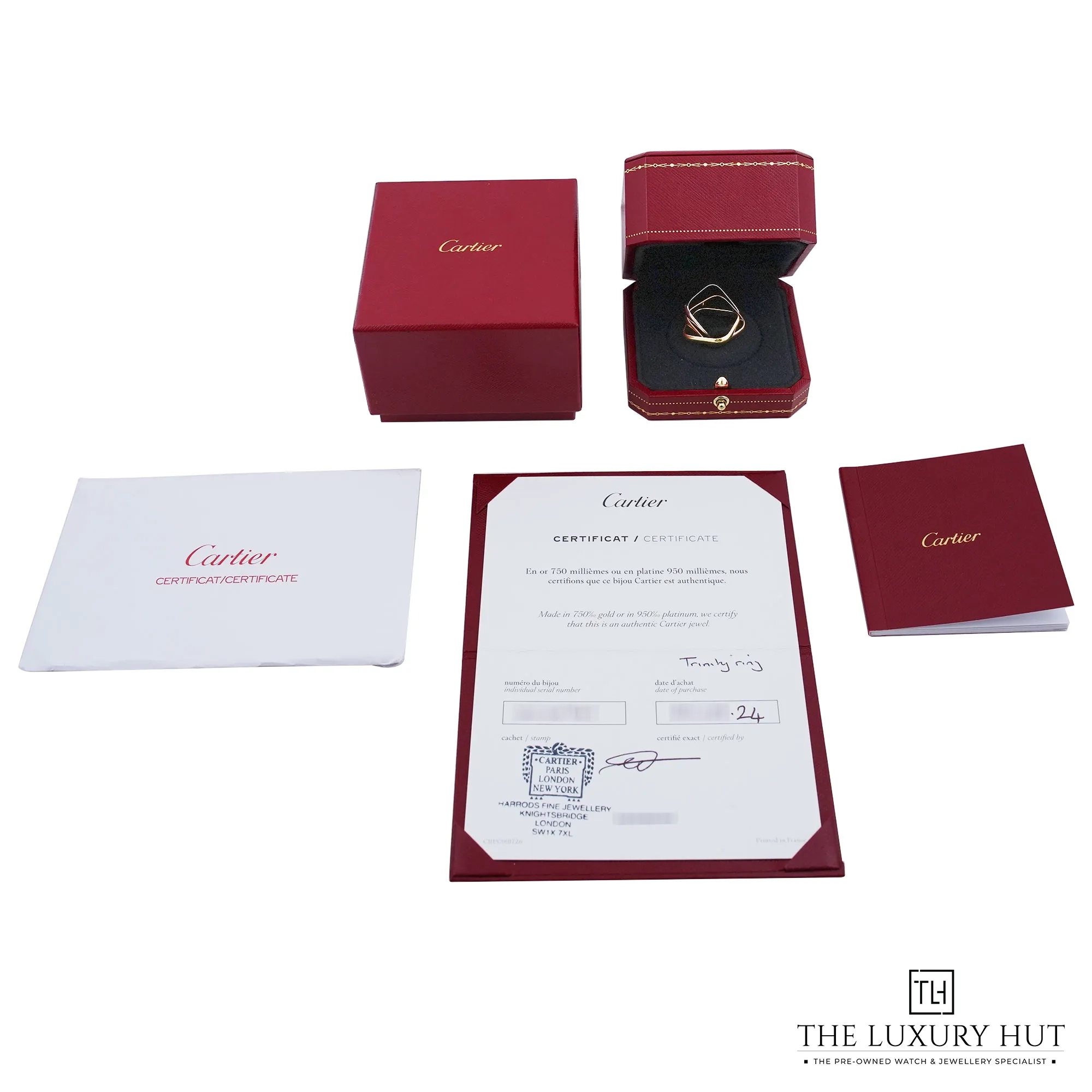 2026/10/533ade72-0655-41cb-8ac1-3bad2d7dbc3aCartier_Trinity_Cushion_Gold_Ring_53481-d.jpg.webp