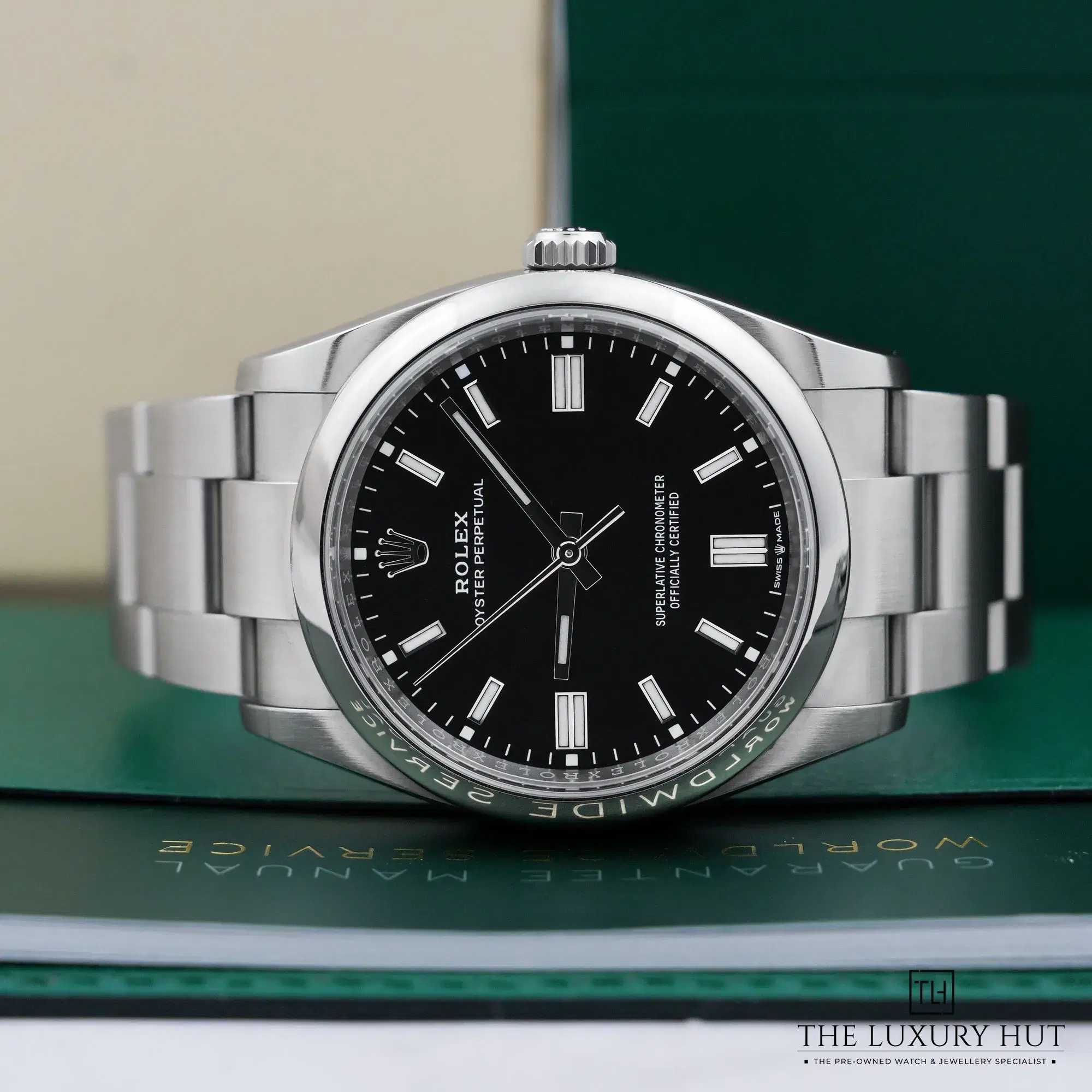 2026/10/53f15b38-4a36-4030-a0cd-57a6312c0203Rolex_Oyster_Perpetual_36mm_Black_Dial_LB1081-c.jpg.webp