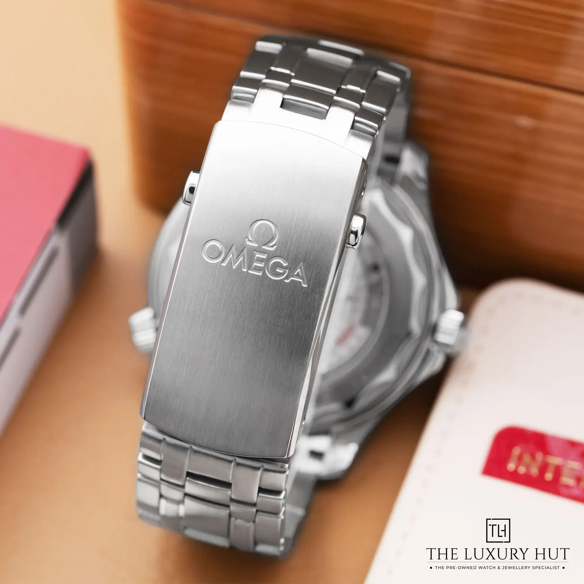 2026/10/5c9ff17a-52d8-4a76-b899-ef10205e146eOmega_Seamaster_Dive_Steel_42mm_Black_Dial_53502-d.jpg.webp