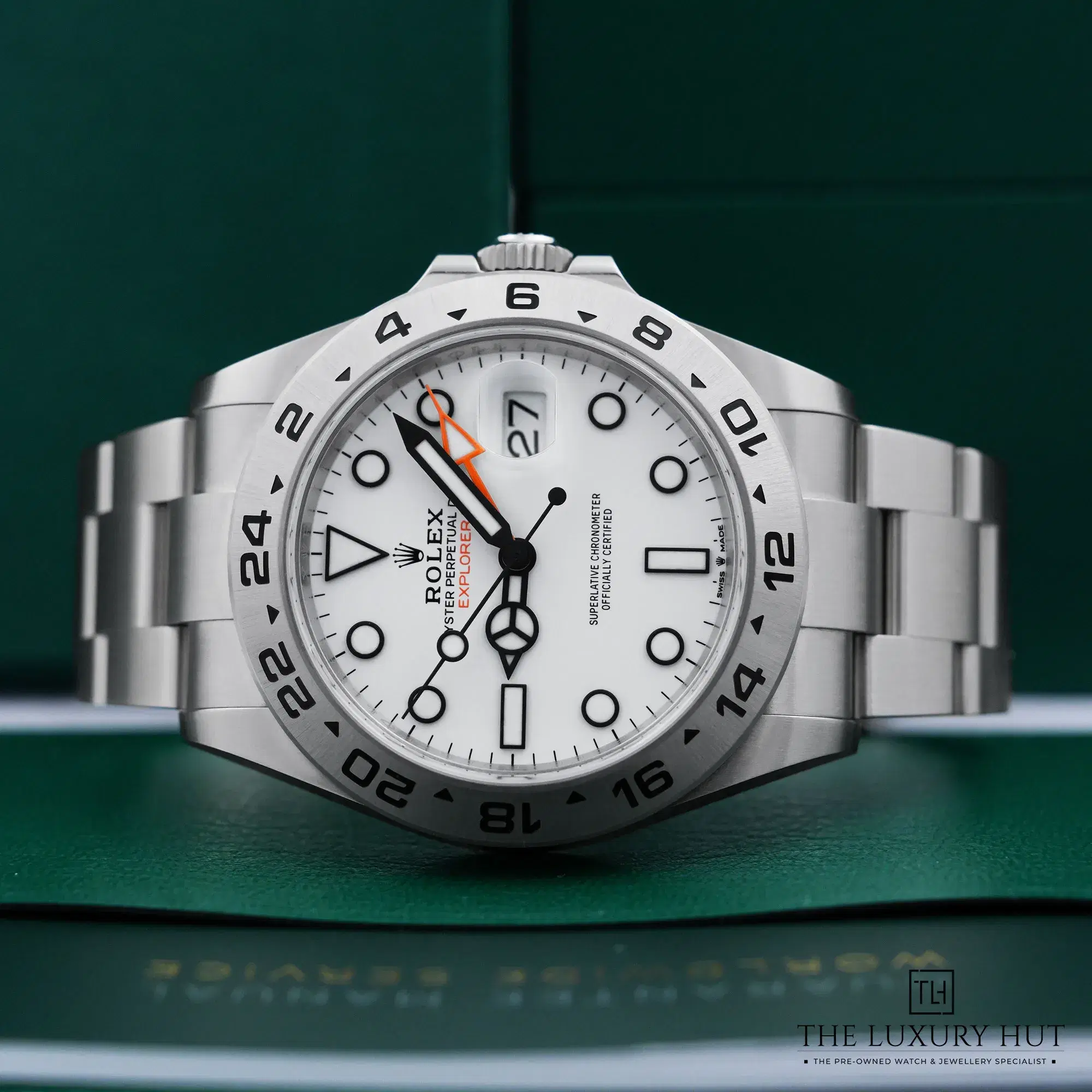 2026/10/6b677e1e-0483-46ee-8d59-9d1962da6c14Rolex_Explorer_II_Steel_42mm_White_Dial_LB1085-c.jpg.webp