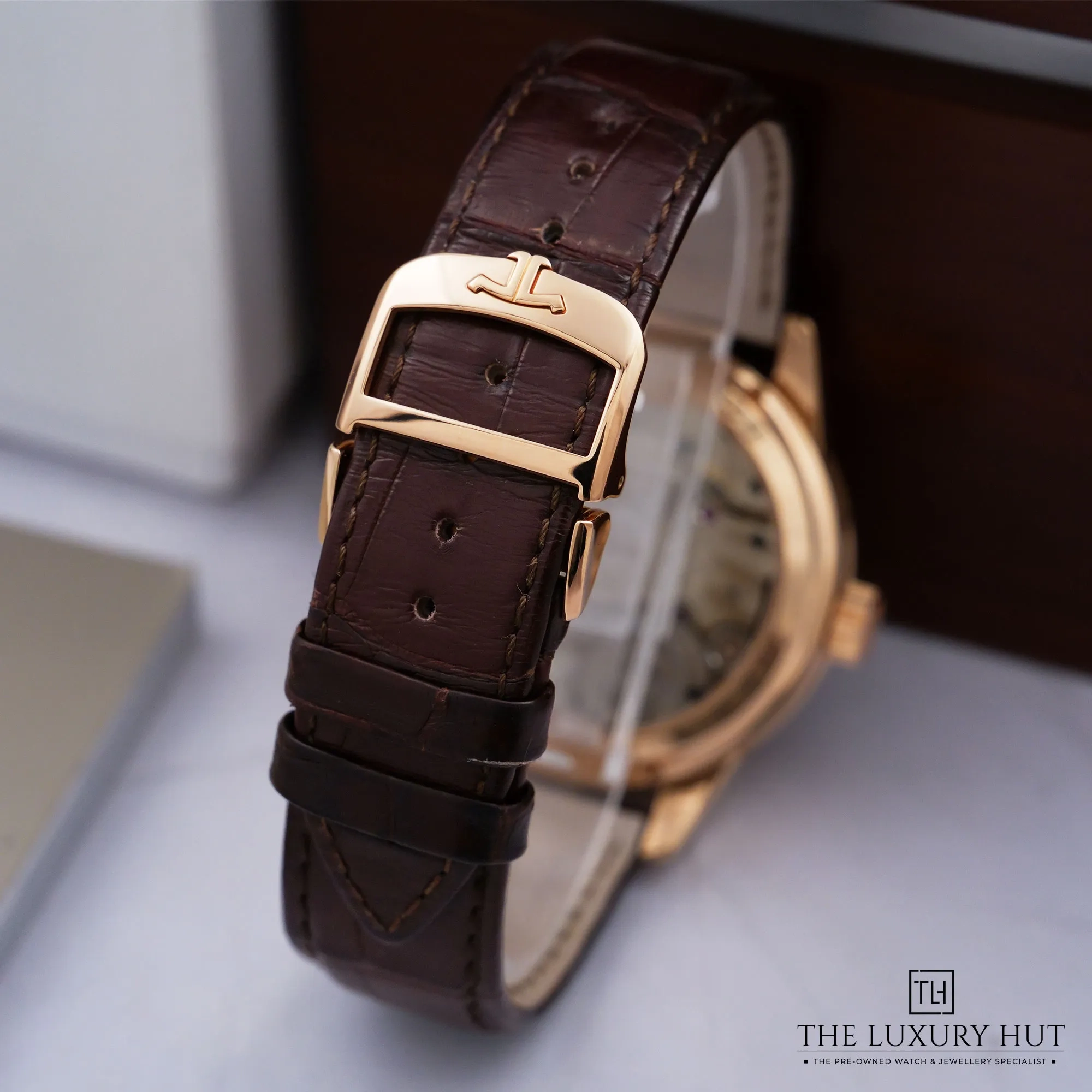 2026/10/737acb83-f1d9-4069-8ec4-d15e96be43d7Jaeger_Lecoultre_Duometre_Quantieme_Silver_LB1051-e.jpg.webp