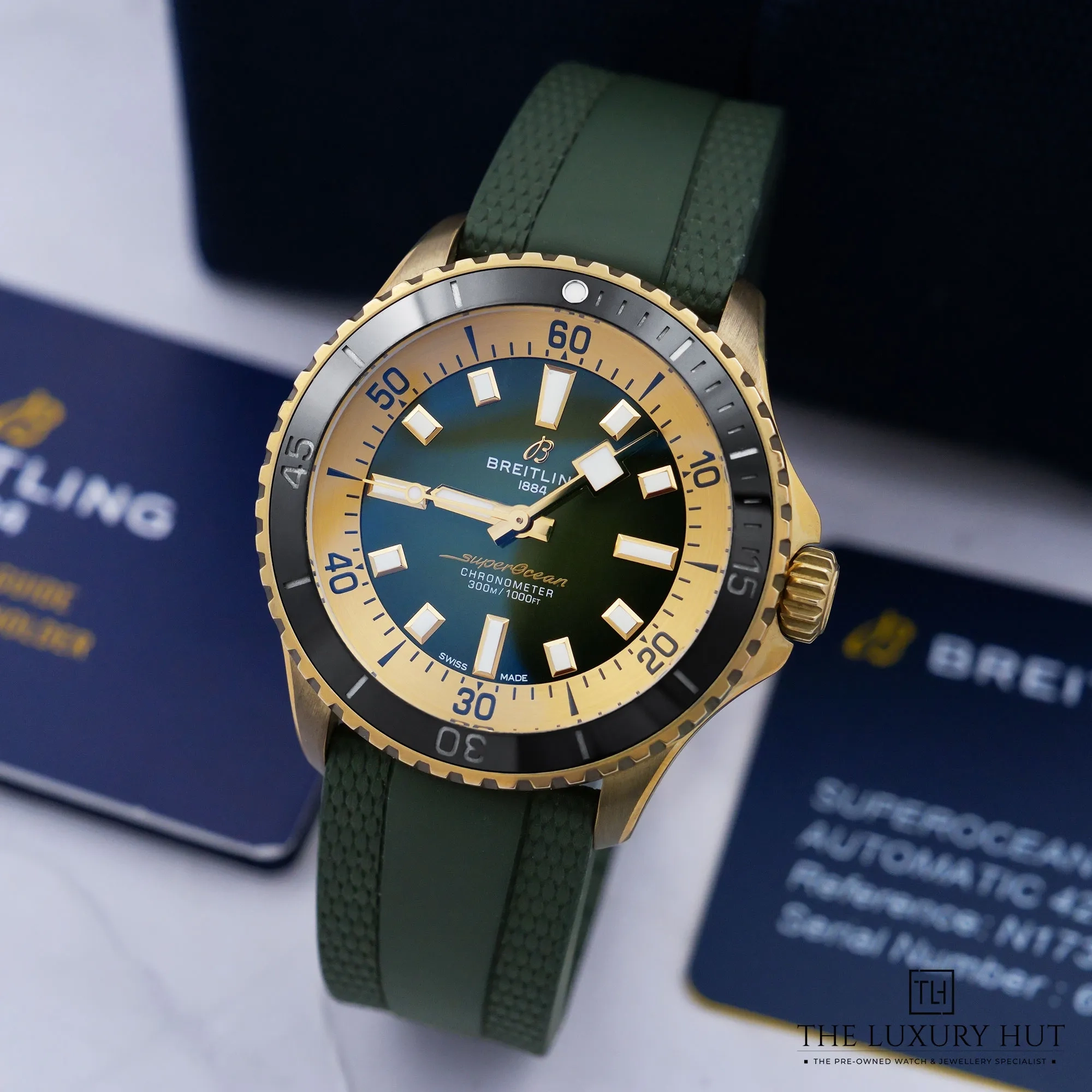 2026/10/73d91cd6-2de4-4328-a374-ca8d24dd1200Breitling_Superocean_Bronze_42mm_Green_Dial_53489-b.jpg.webp