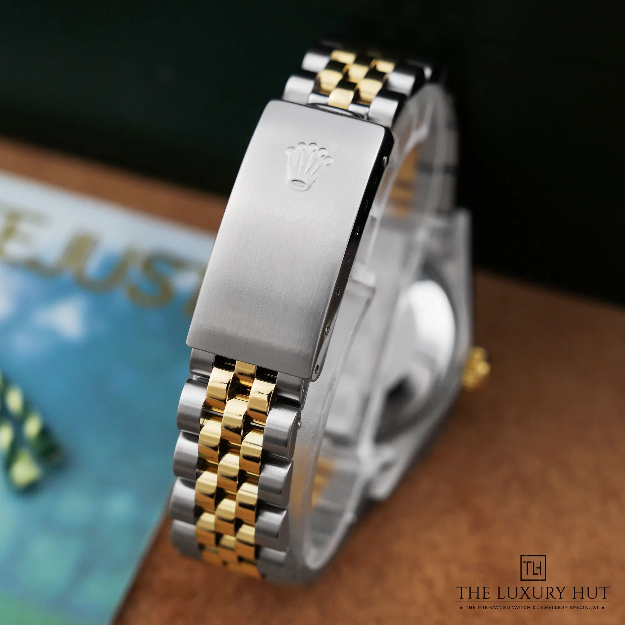 2026/10/74da1fc1-afc4-4bf5-bdb7-be6a291099ccRolex_Lady-Datejust_31mm_White_Roman_53262-e.jpg.webp