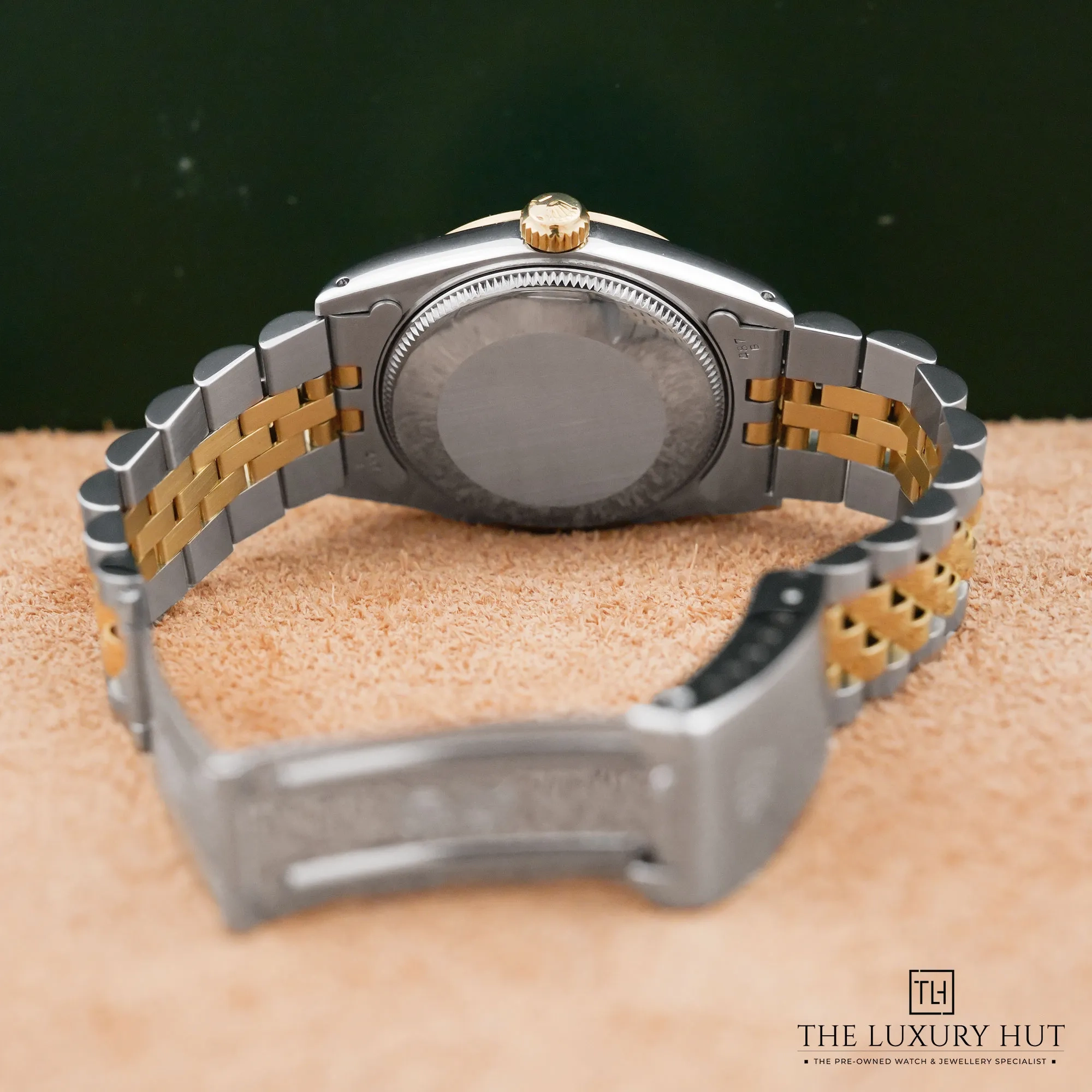 2026/10/7d13bd20-996c-463f-8999-9b0b4d7996f3Rolex_Lady-Datejust_31mm_White_Roman_53262-d.jpg.webp
