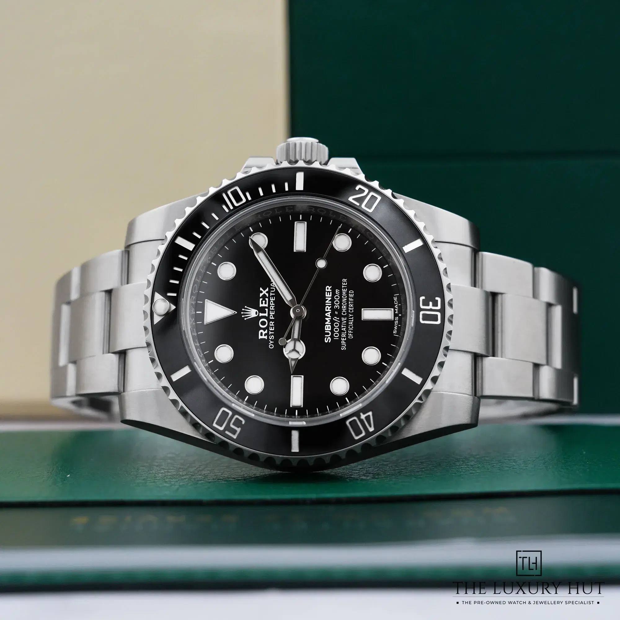 2026/10/7d4db309-1ce8-4b6b-865e-9bb7dad47939Rolex_Submariner_No_Date_Steel_Black_LB1044-c.jpg.webp