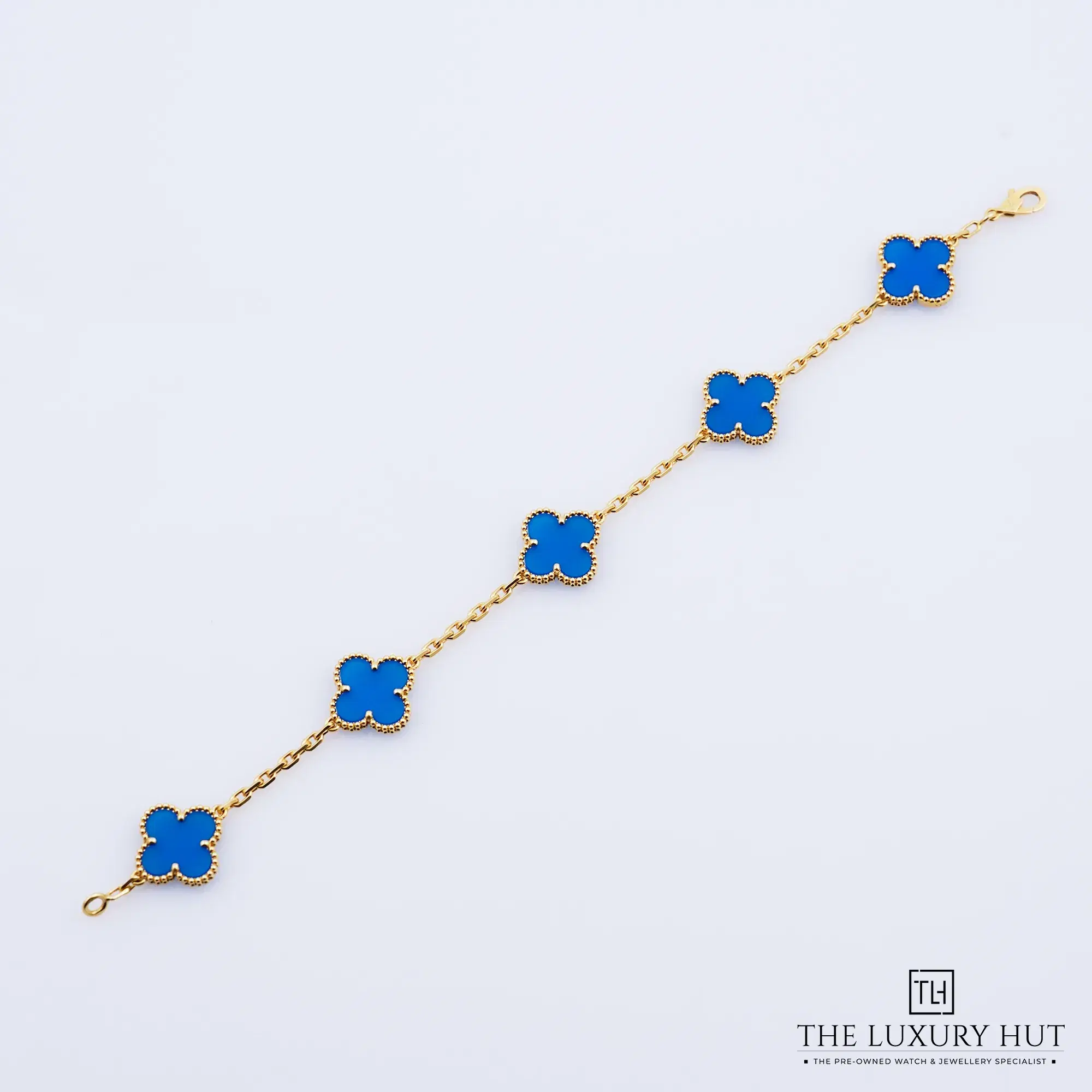 2026/10/7f4d70ee-7dc2-462b-a753-6dbb20d4bed6Van_Cleef_&_Arpels_Vintage_Alhambra_Gold_Blue_Agate_Bracelet_53445-b.jpg.webp