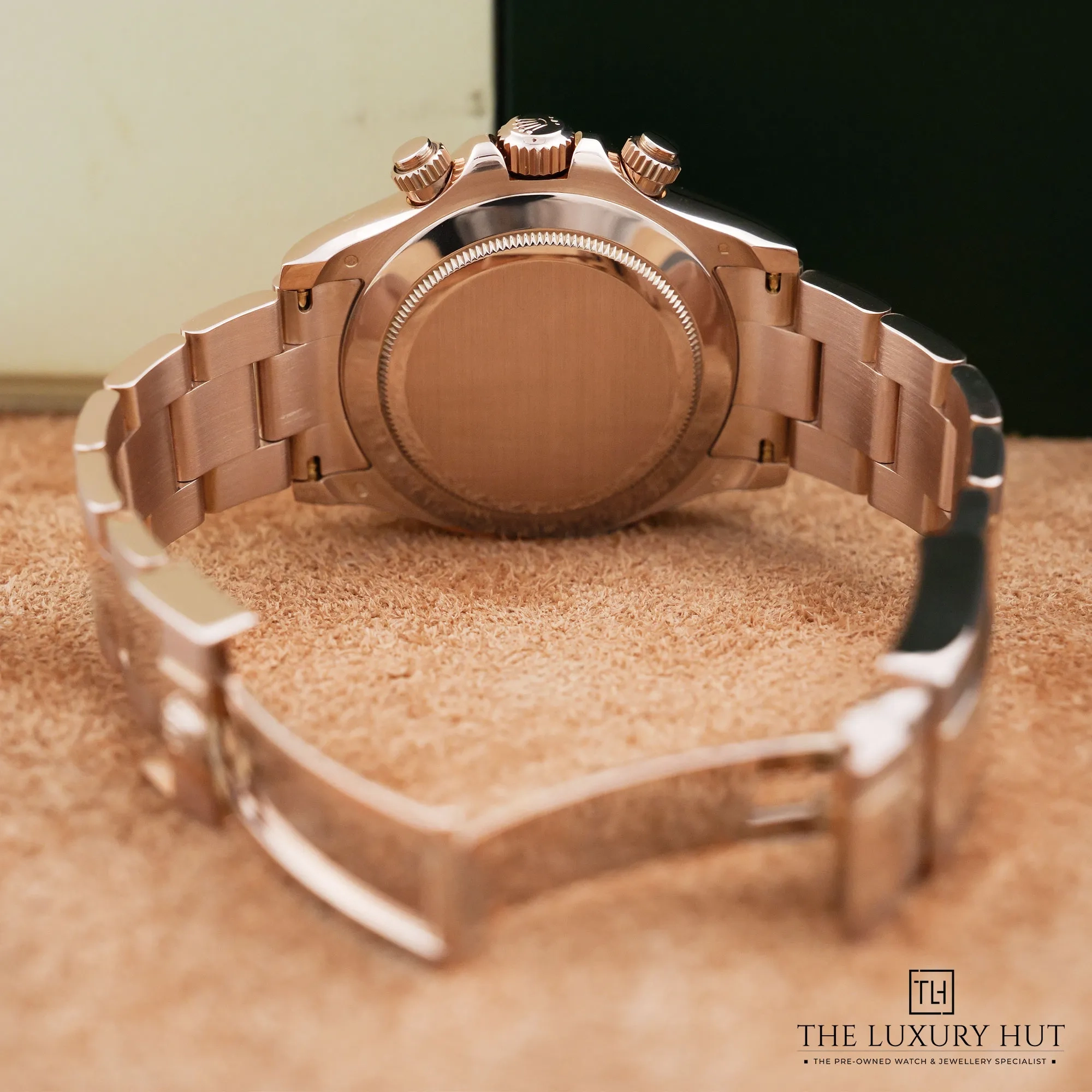 2026 10 8021e76f 7fe2 42b2 a5b9 d9068dc02e52Rolex Cosmograph Daytona Everose Gold Pink Dial LB1060 d jpg webp