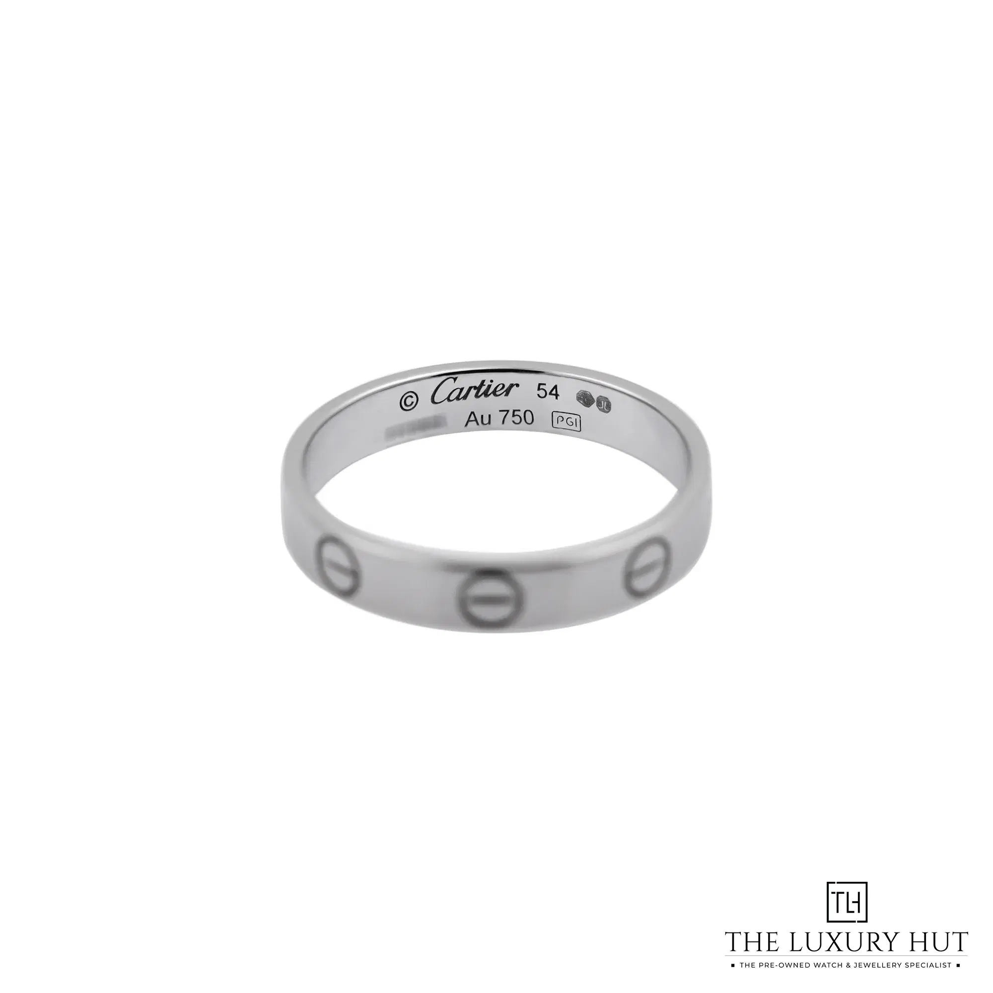 2026/10/832d8261-ae43-46b9-88d0-e7b28b68e436Cartier_LOVE_White_Gold_Wedding_Band_53281-b.jpg.webp