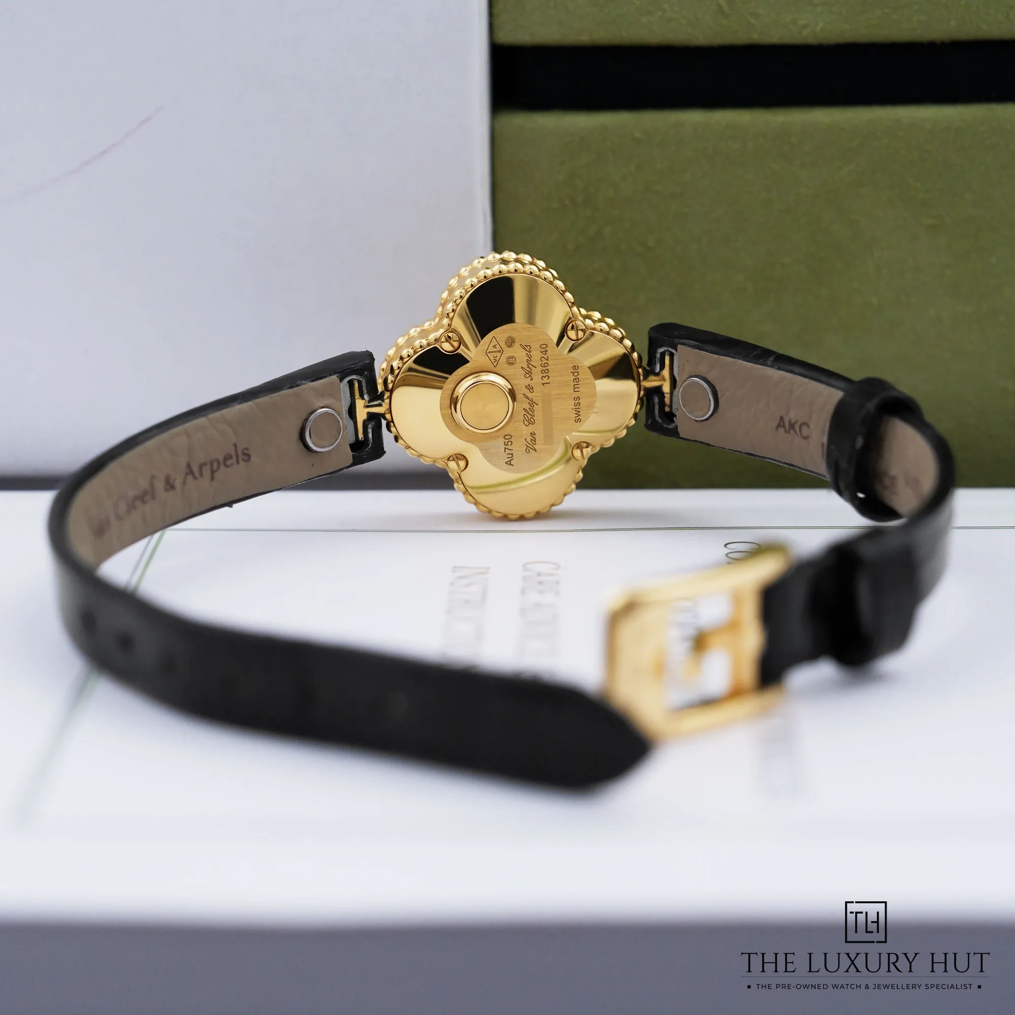 2026 10 837c8f65 855f 45f6 8008 57aea5ce6330Van Cleef Arpels Sweet Alhambra Gold Guilloche LB1070 d jpg webp