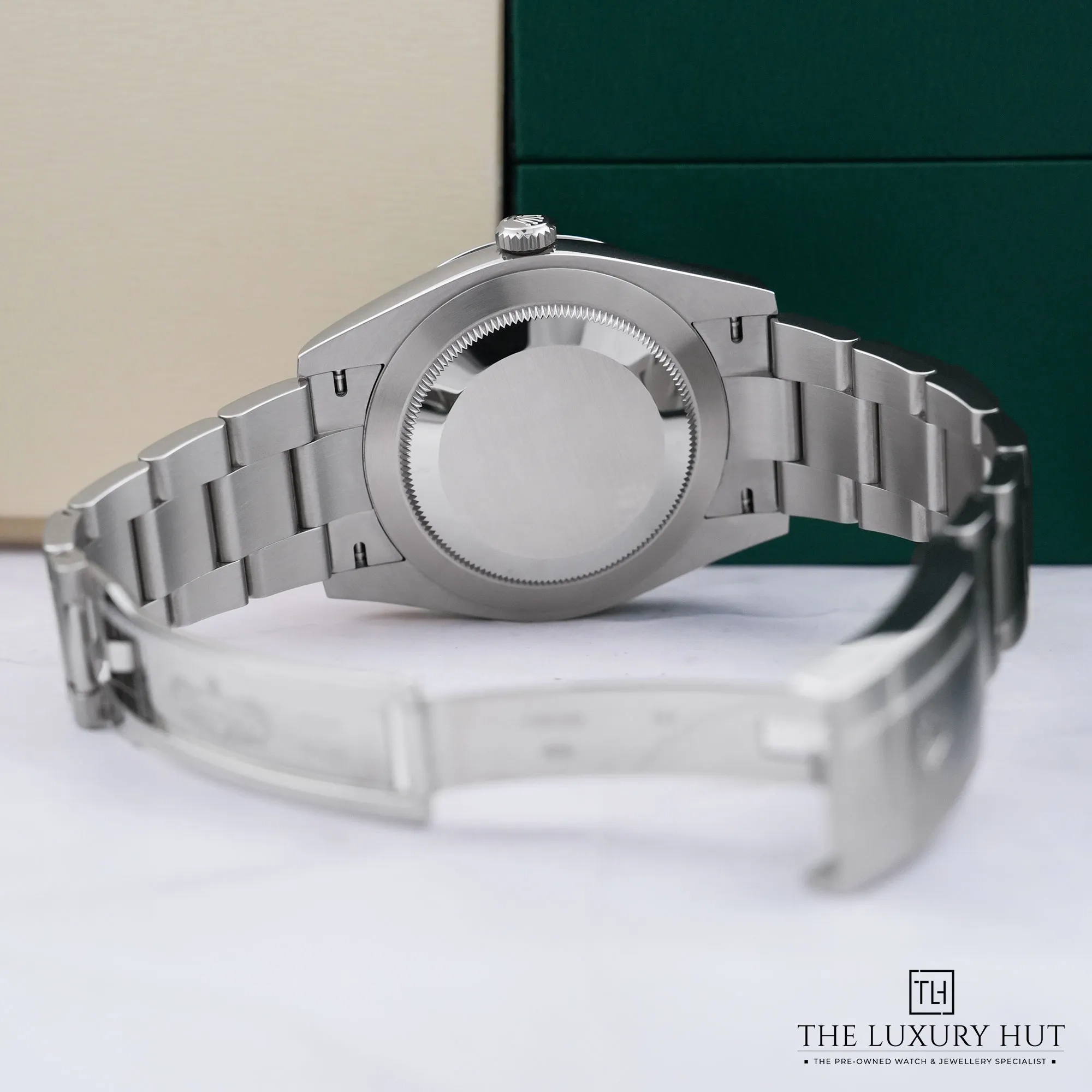 2026/10/8a985670-5894-4b9e-bb95-d55cc0e1e825Rolex_Oyster_Perpetual_Steel_Blue_Dial_LB1065-d.jpg.webp
