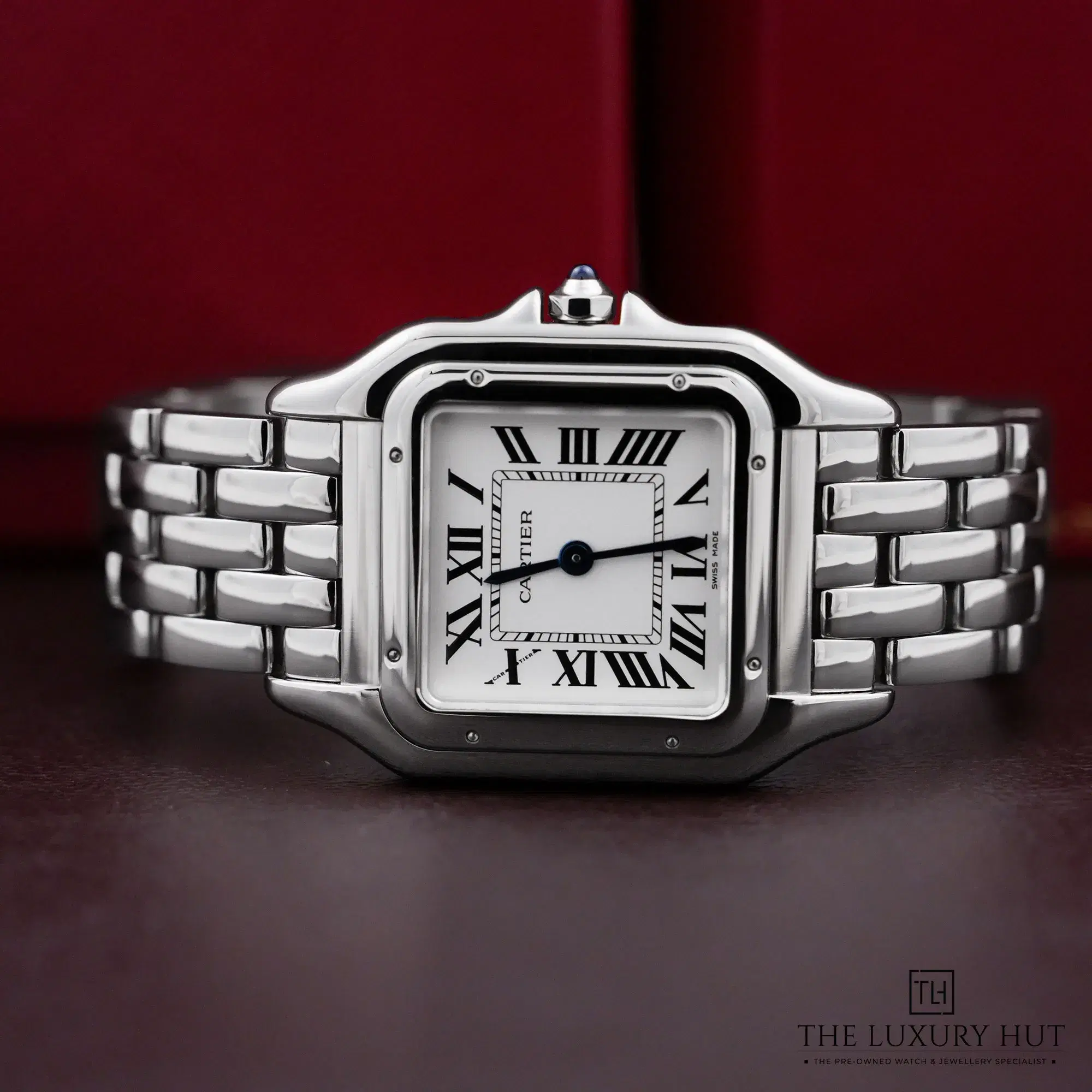2026/10/97fbd86d-993e-4a65-b003-15de2a31dc09Cartier_Panthère_de_Cartier_Medium_Steel_Silver_53418-c.jpg.webp