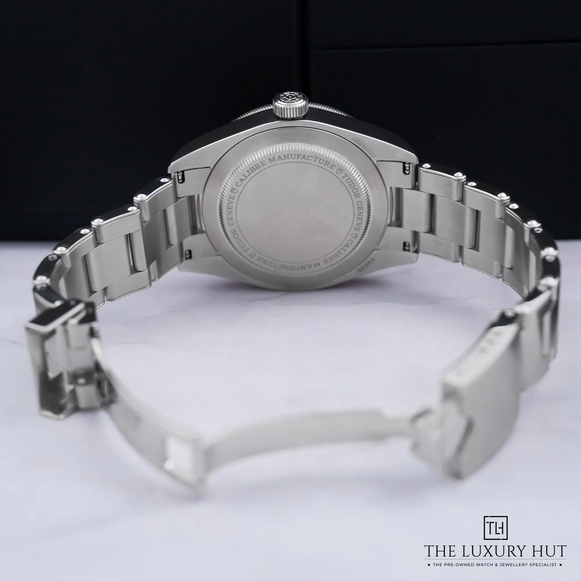 2026/10/9c1e2aa0-9ef5-4c7b-9b8f-7781b117c187Tudor_Black_Bay_58_Steel_39mm_Black_Dial_53471-d.jpg.webp