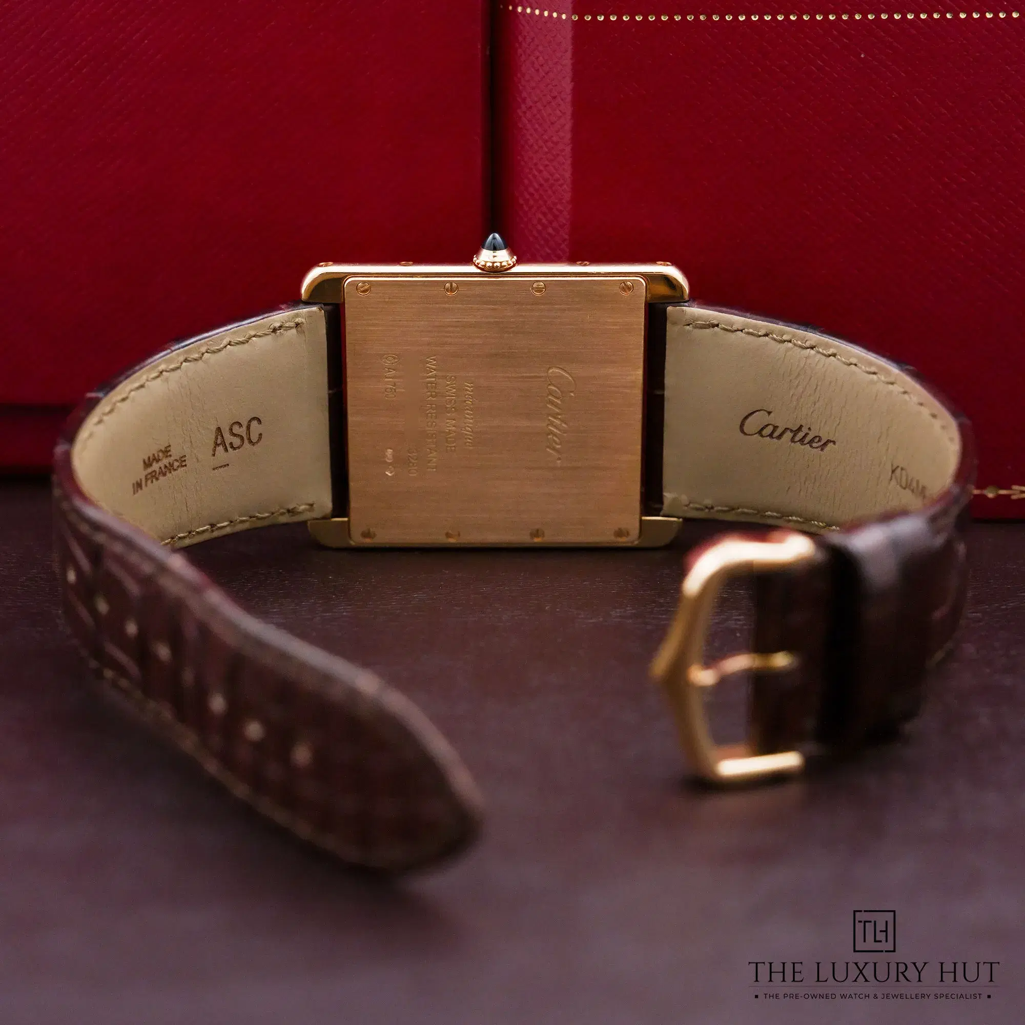 2026/10/9e2ee8ac-8295-40d1-8c5e-7aa0c668a125Cartier_Tank_Louis_XL_Silver_Roman_Dial_53540-d.jpg.webp