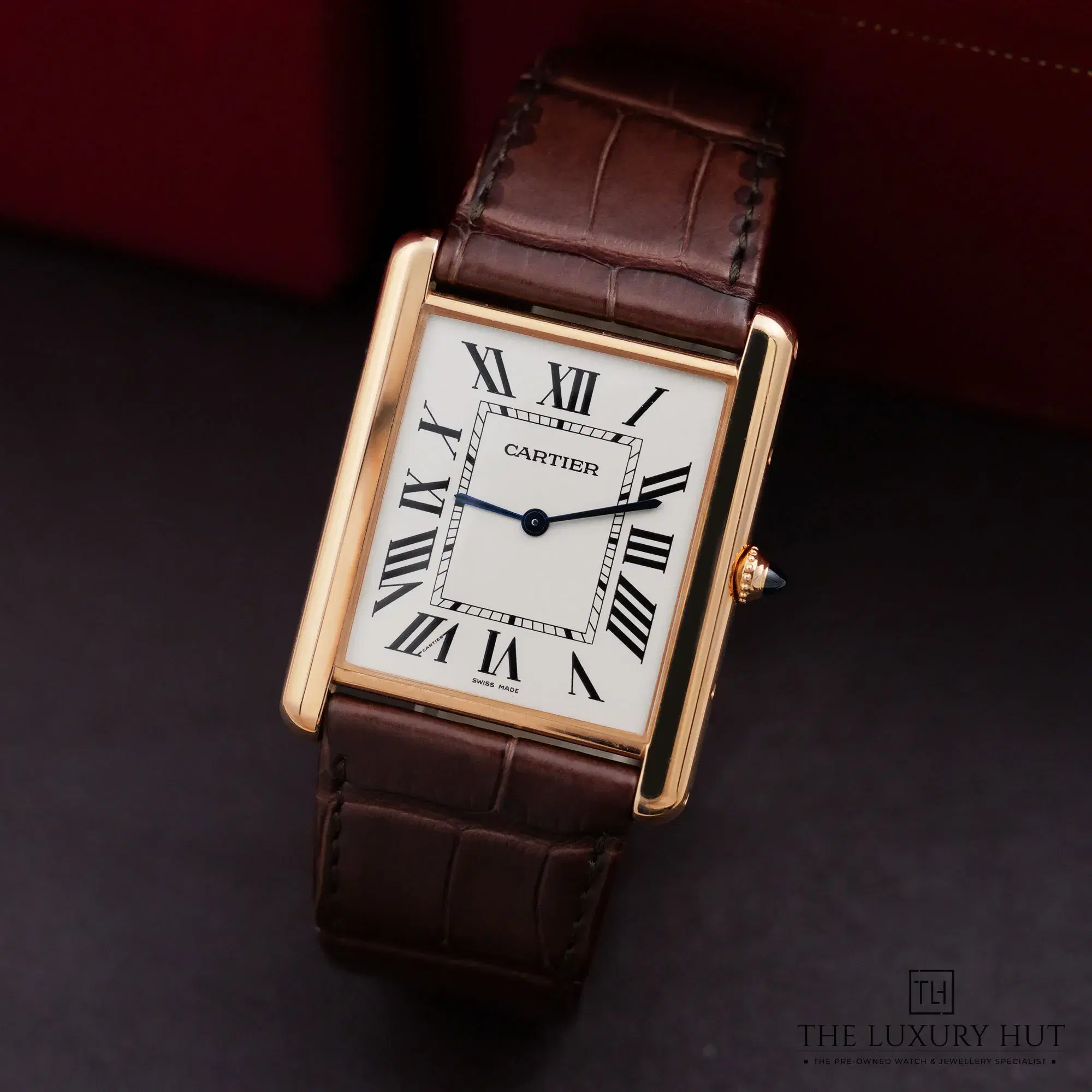 2026/10/a87c4afc-2cff-42cb-ba6d-0289bf8af874Cartier_Tank_Louis_XL_Silver_Roman_Dial_53540-b.jpg.webp