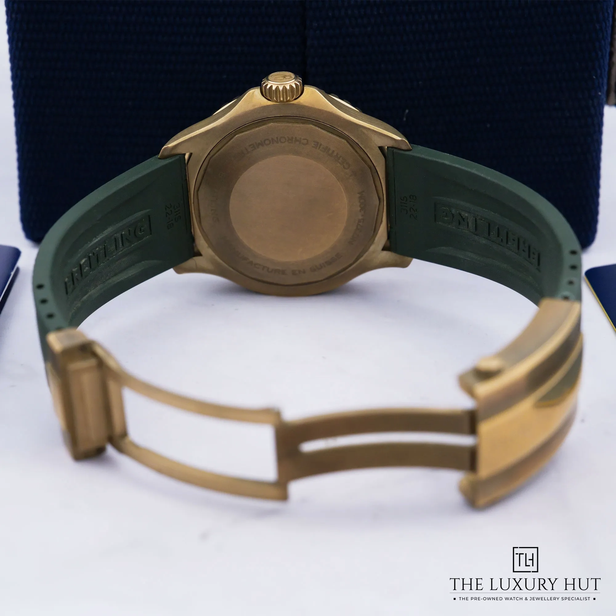2026/10/ae18efa0-66ad-4b4f-a6b8-8d00ce4dbf7dBreitling_Superocean_Bronze_42mm_Green_Dial_53489-d.jpg.webp