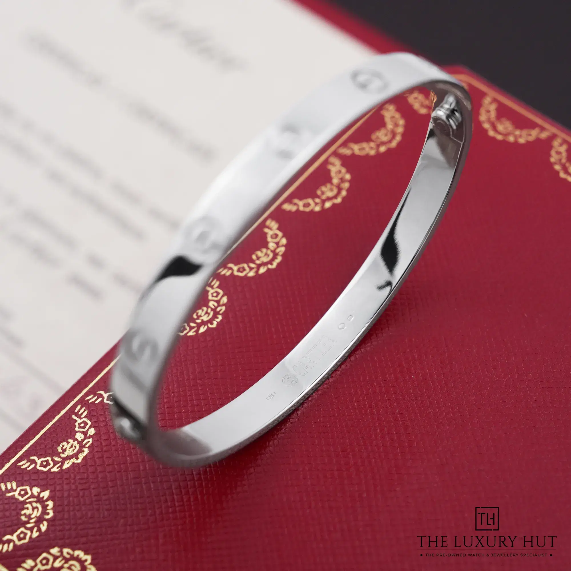 2026/10/b235f414-e926-46dd-a367-219a93a5cafcCartier_LOVE_Bracelet_Classic_Model_18ct_White_Gold_53464-c.jpg.webp