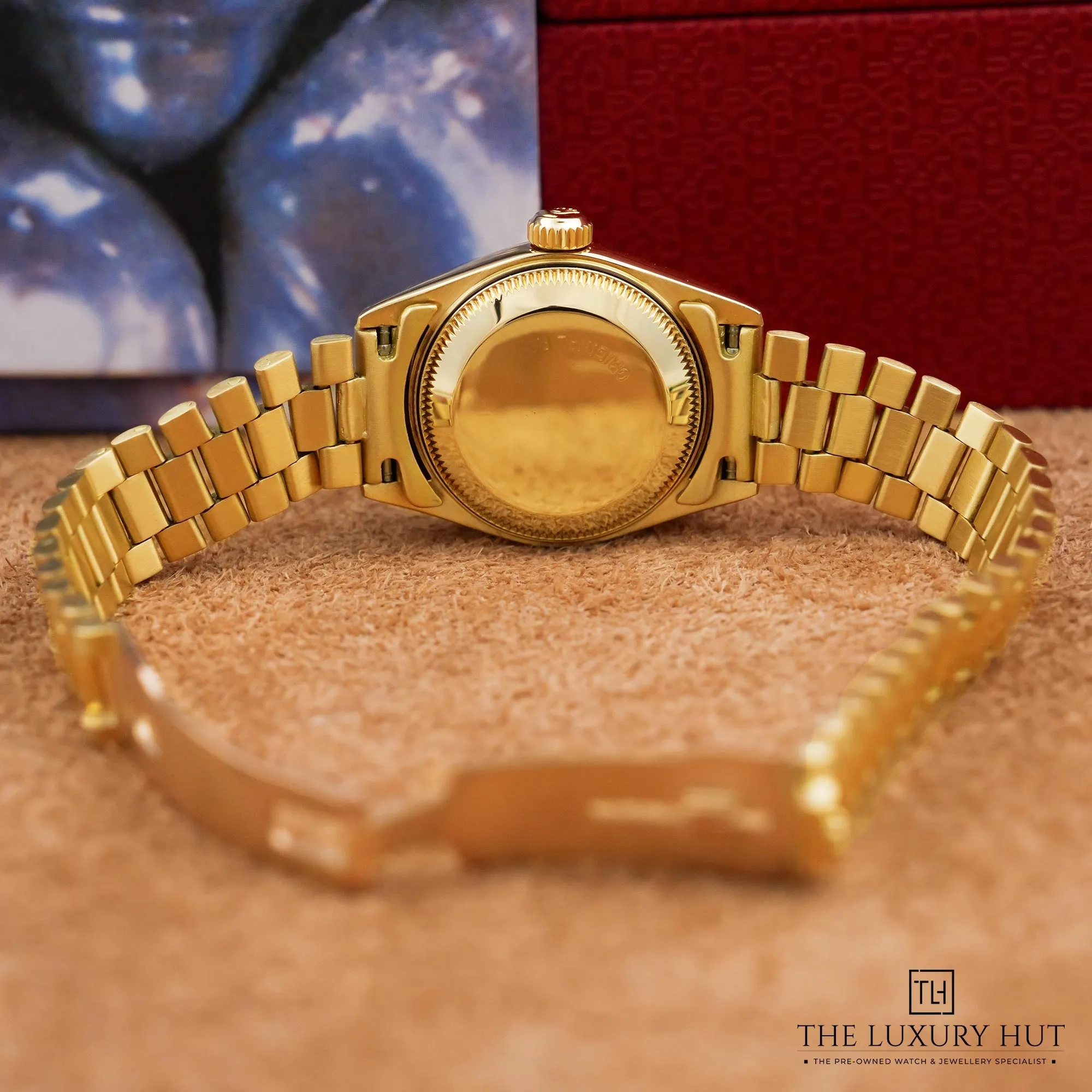 2026/10/b5096337-6380-455d-b49c-40a07ffdaabeRolex_Lady-Datejust_26mm_MOP_Diamond_53402-d.jpg.webp