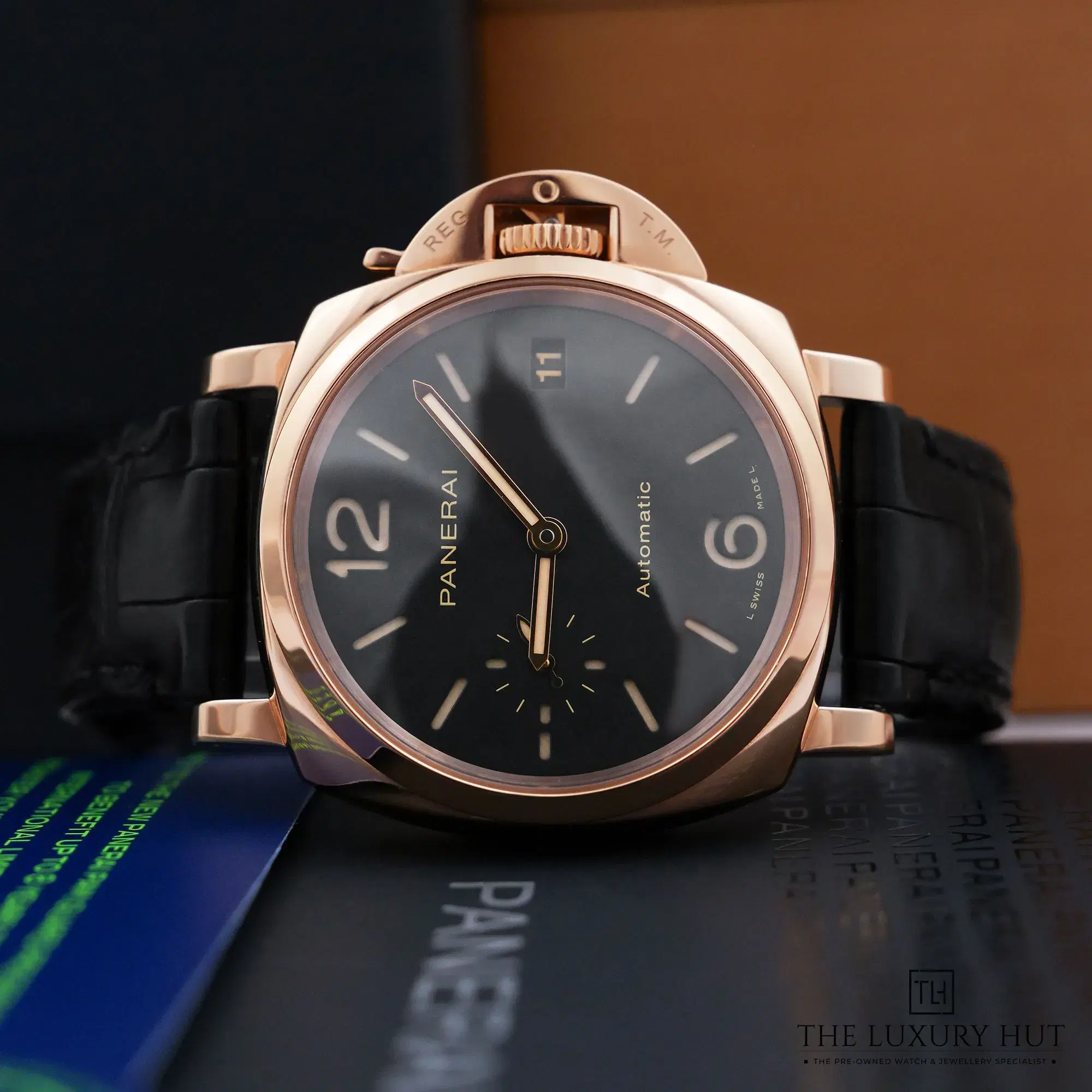 2026/10/ba155420-b966-42fe-8999-0483a7c5d5e4Panerai_Luminor_Due_Rose_Gold_38_Black_53446-c.jpg.webp