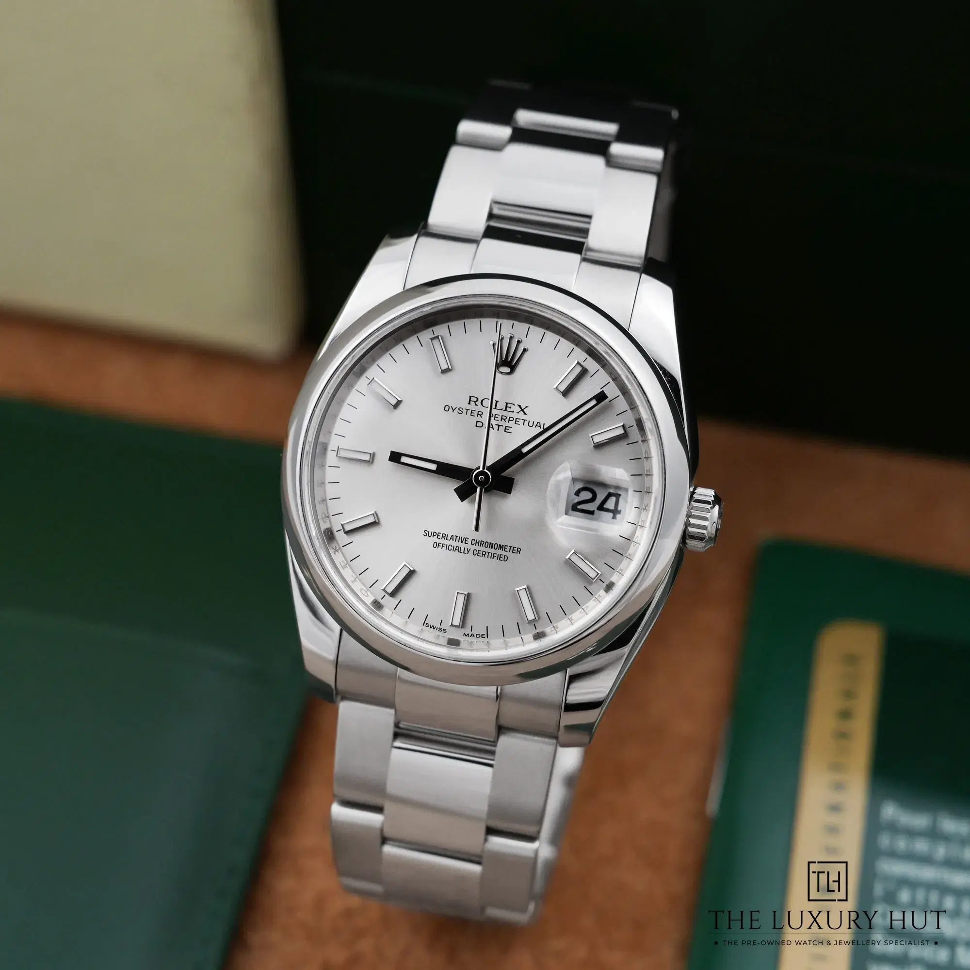 2026/10/c4fbbb12-45e4-470f-990f-86fb885a0683Rolex_Oyster_Perpetual_Date_Stainless_Steel_34mm_Silver_Baton_53415-b.jpg.webp