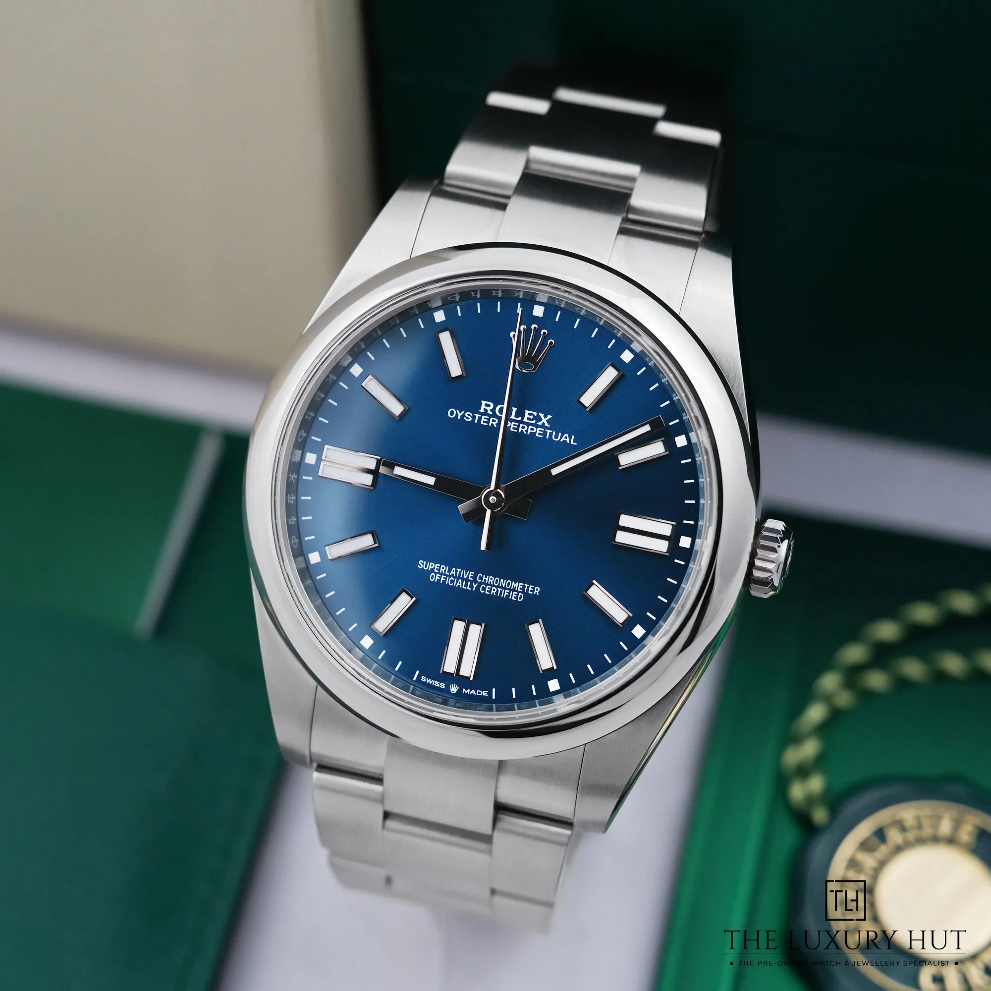 2026/10/ccf68c9d-30d5-4d99-ad23-3a7cc16b96abRolex_Oyster_Perpetual_Steel_Blue_Dial_LB1065-b.jpg.webp