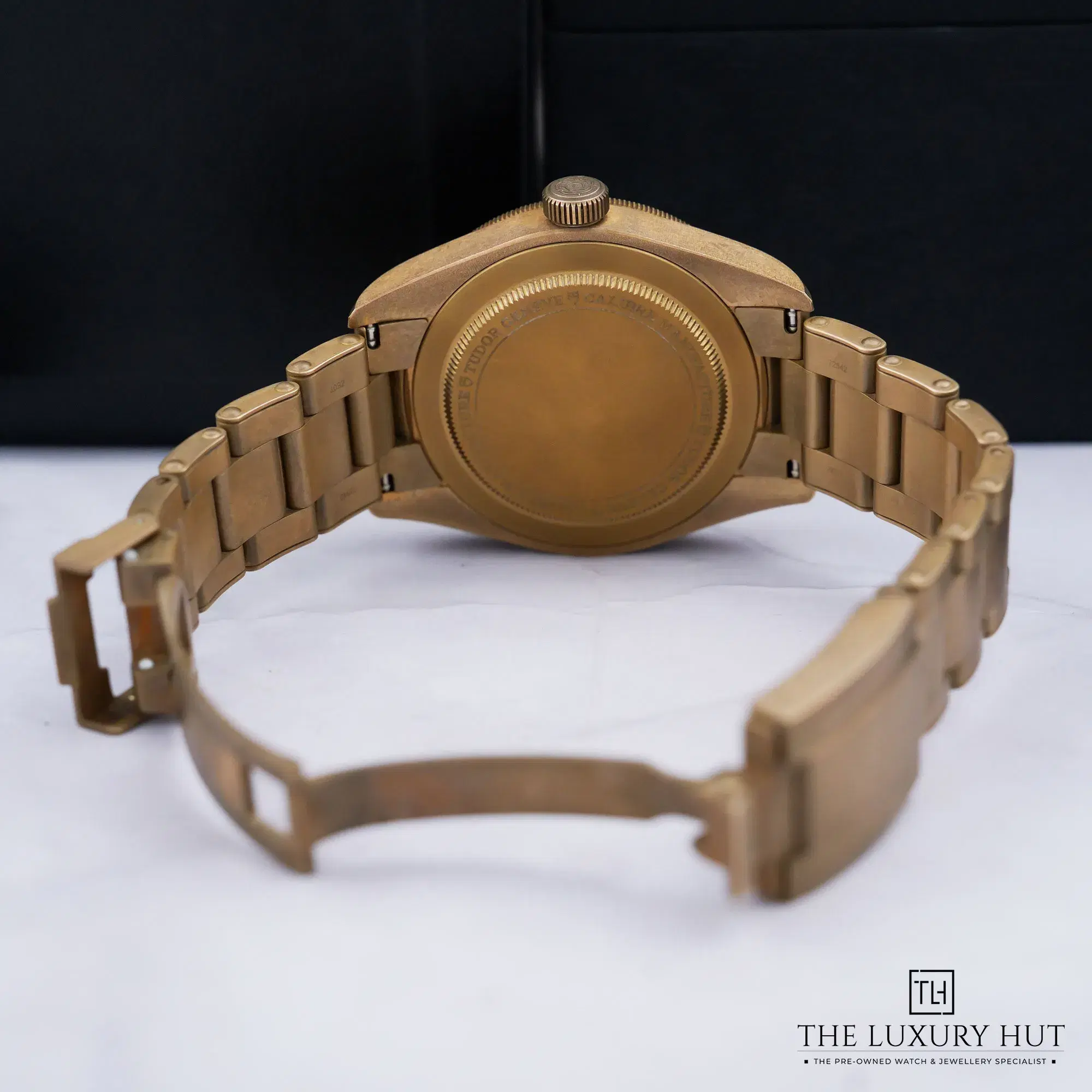 2026/10/daa965fa-8814-40b1-9c91-0a676b67a233Tudor_Black_Bay_Fifty-Eight_Bronze_39mm_Brown_Dial_LB1086-d.jpg.webp