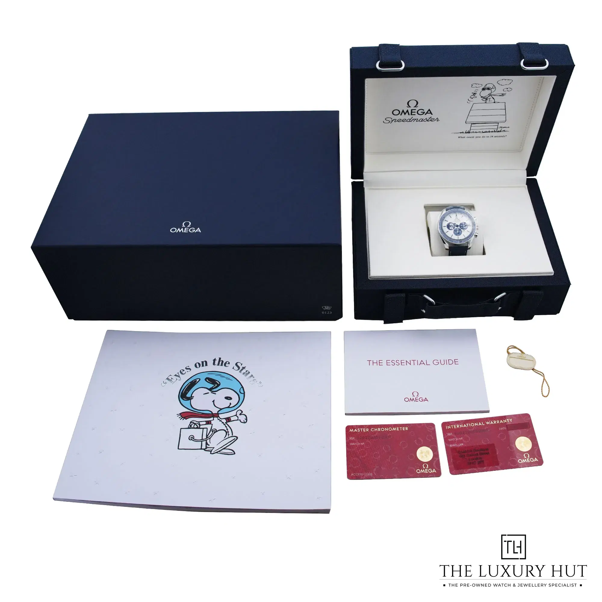 2026/10/e041628d-f4bd-4a8f-b626-033ba8cb6c62Omega_Speedmaster_Moonwatch_Silver_Snoopy_Award_53458-f.jpg.webp