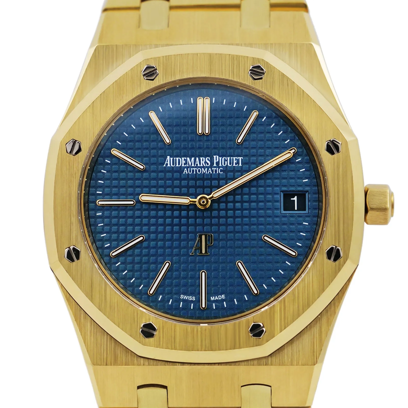 2026/10/e9b5ddcd-db76-44e0-9e1f-51fb5b1e85afAudemars_Piguet_Royal_Oak_Yellow_Gold_39mm_Blue_LB893-cr.jpg.webp