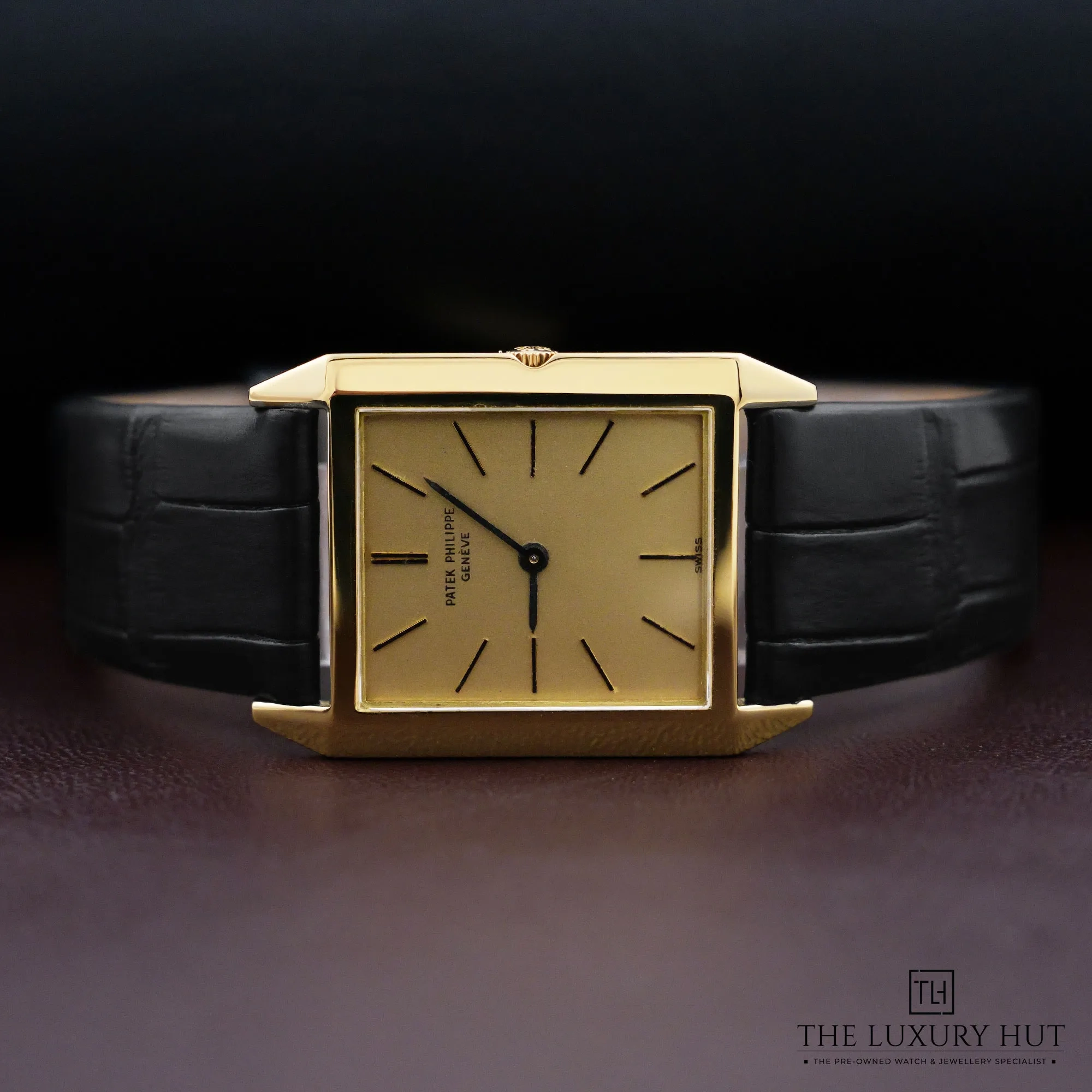 2026 10 f7bc2bf8 d9c2 43b3 a26e 79e44927f222Patek Philippe Gondolo Champagne Dial 53435 c jpg webp