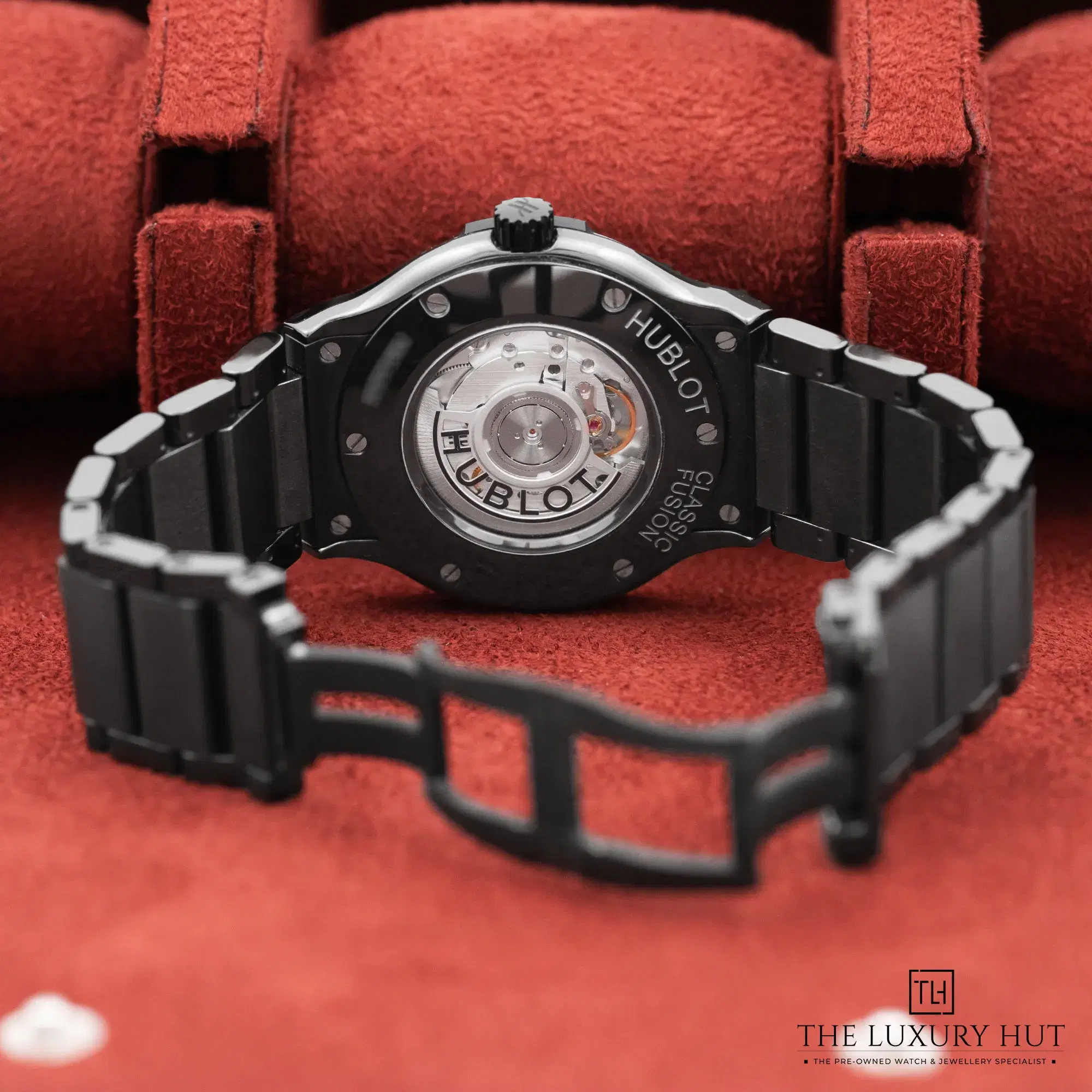 3ec7222e-d29e-4bf0-8797-98e4c5fd2951Hublot_Classic_Fusion_Black_Magic_Black_Ceramic_52464-d.webp