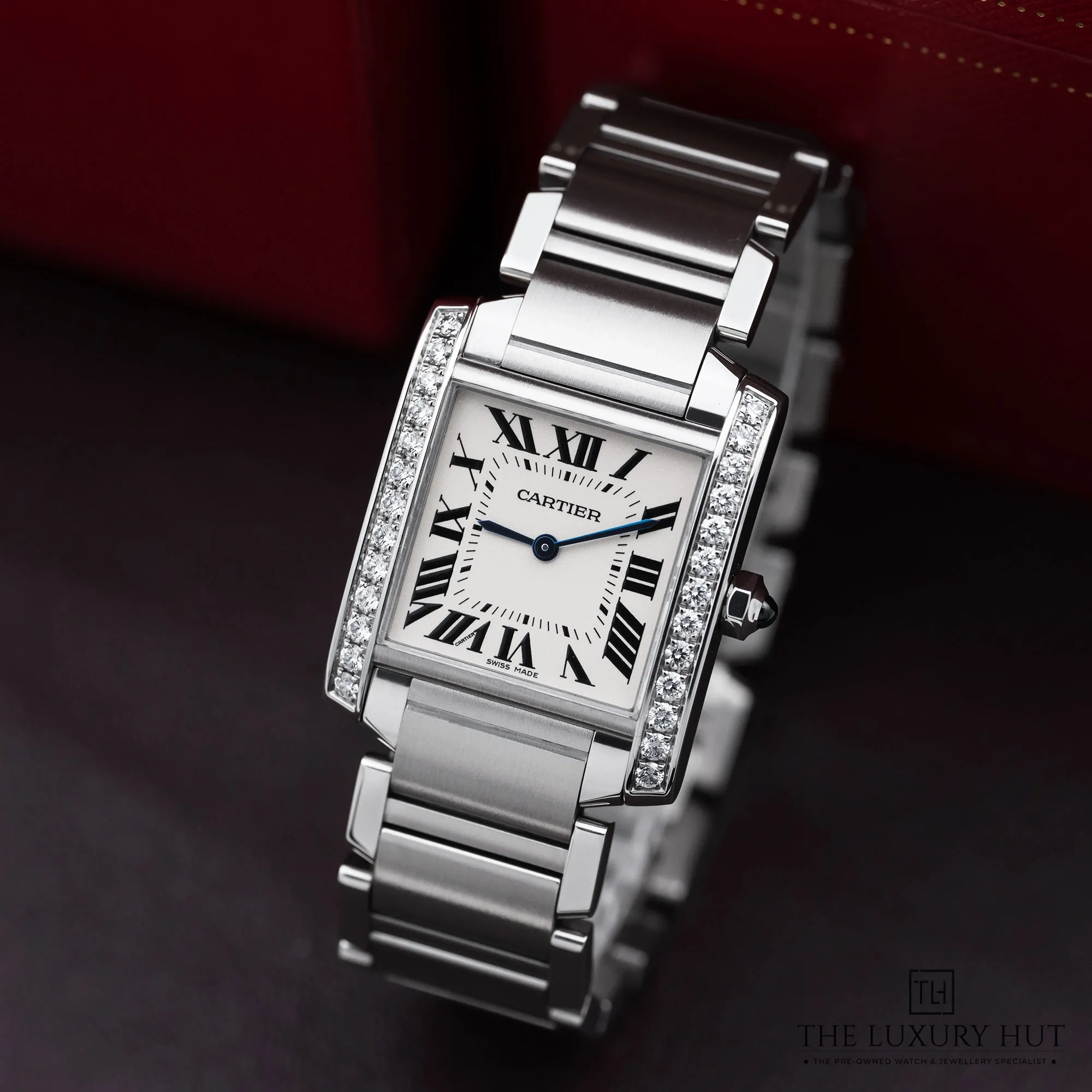 53183eac-c36a-44ad-8fc0-baf5ff10bf81Cartier_Tank_Française_Ladies_Steel_25mm_Silver_LB750-b.webp