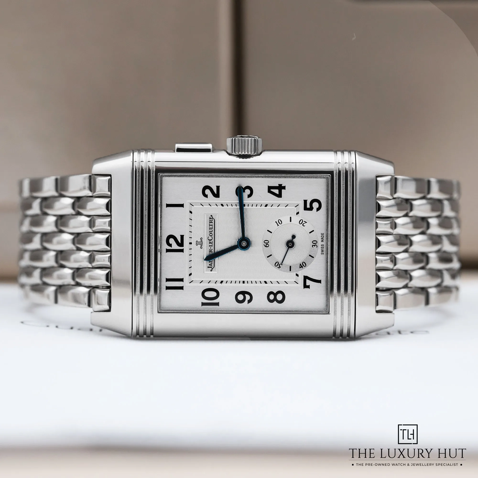 59940d28-9380-4750-911d-65e7afc8fcddJaeger-LeCoultre_Reverso_Duo_Day_Night_Steel_Silver_Black_52373-c.webp