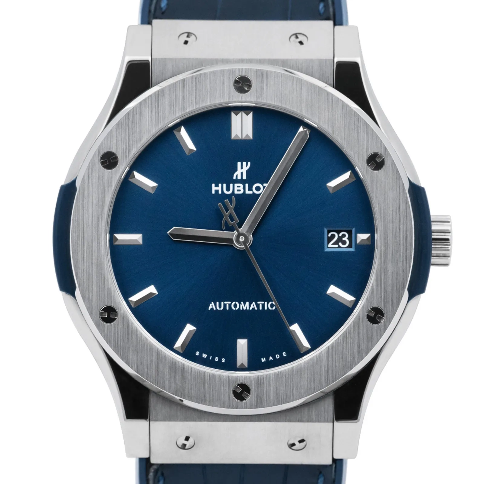 a19f7c13-68fc-4367-9fcd-afb1f73a95d8Hublot_Classic_Fusion_Titanium_45mm_Blue_Baton_52400-cr.webp