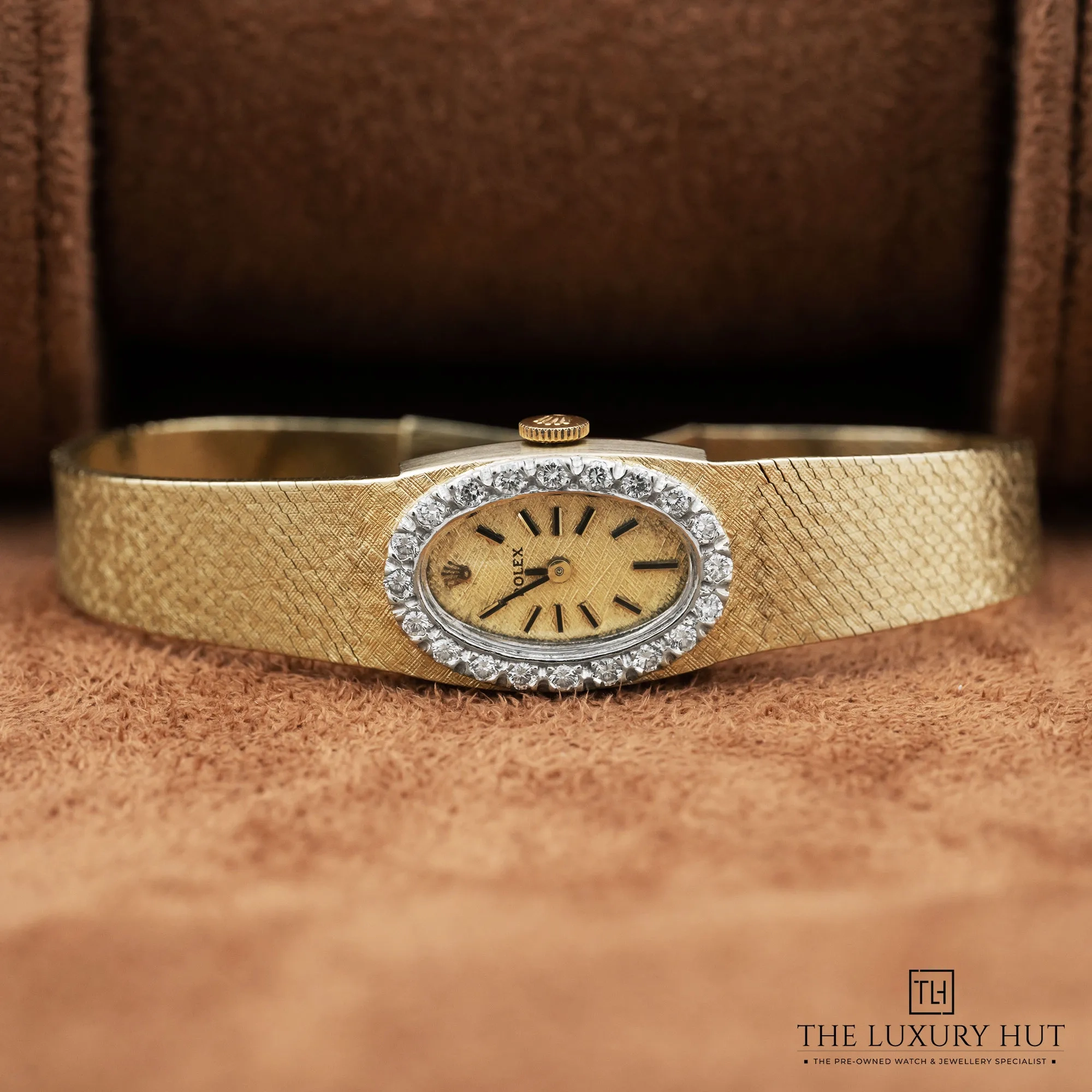 b6f23c8f-92d5-4490-a720-8702ff16ee1aVintage_Ladies_Rolex_Precision_Cocktail_Gold_51933-b.webp