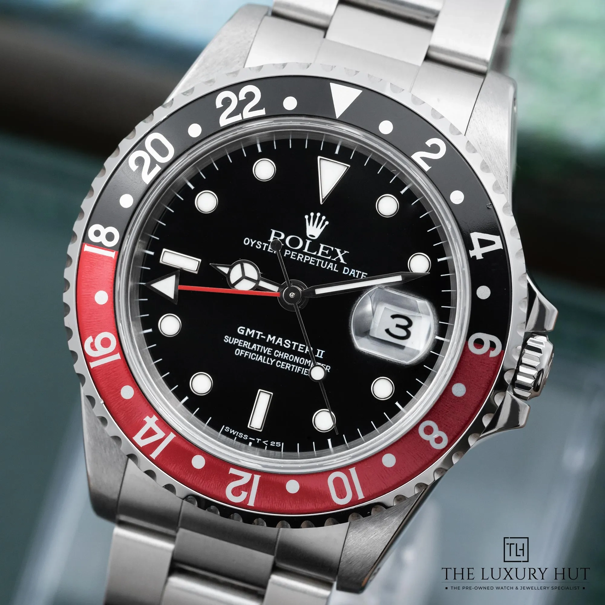 b8b07077-a974-425e-ad11-92815f4517c2Rolex_GMT-Master_II_Coke_Update_52221-ee.webp