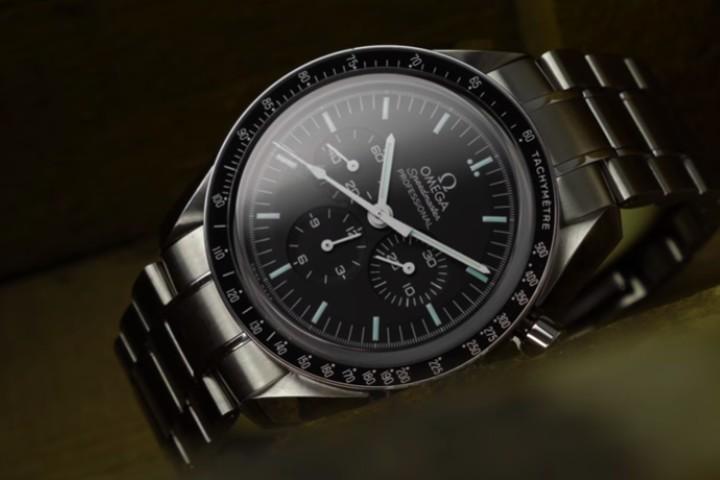 omega speed master moonwatch